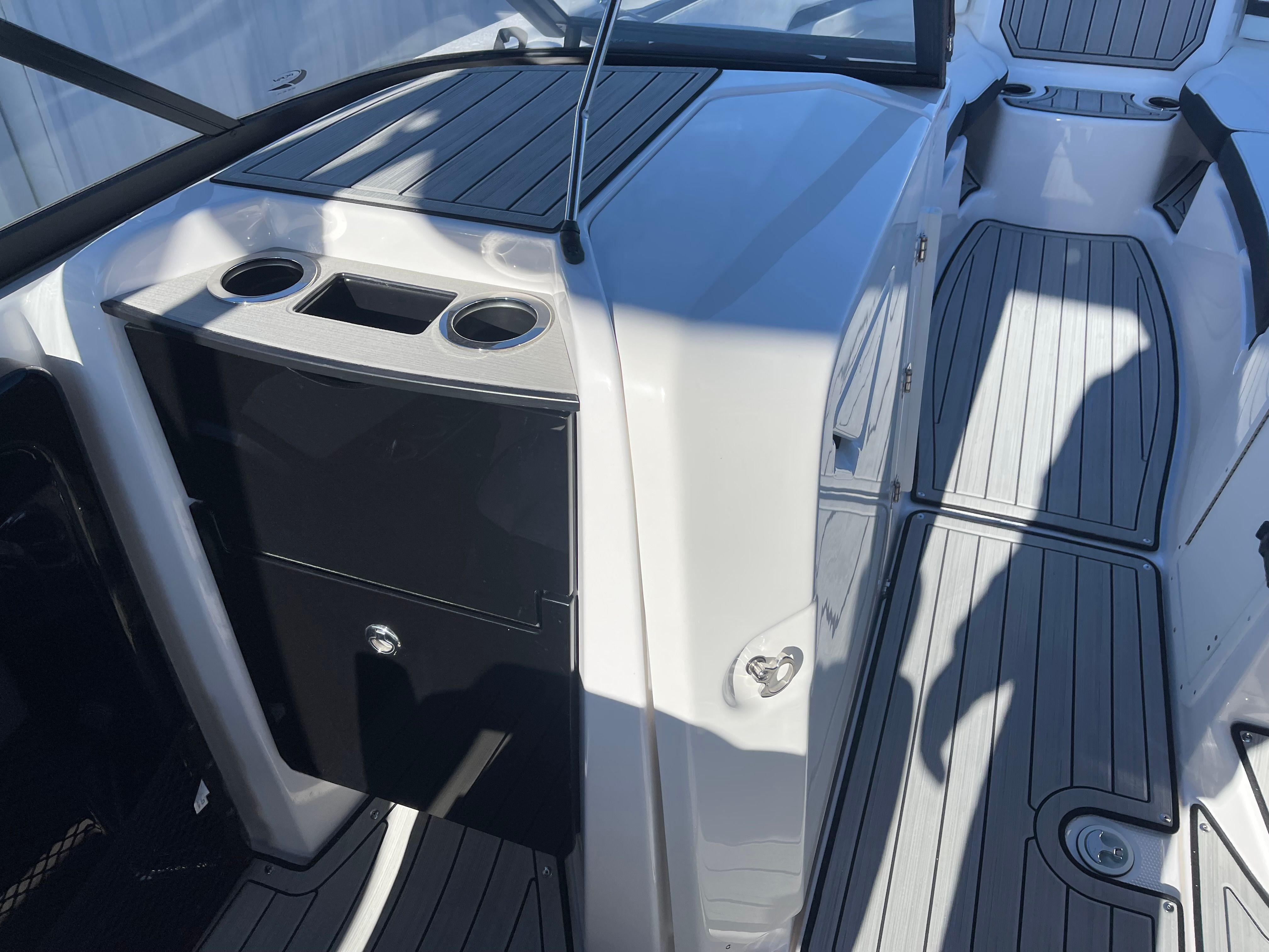 2025 Yamaha 252 SE — photo 27 view