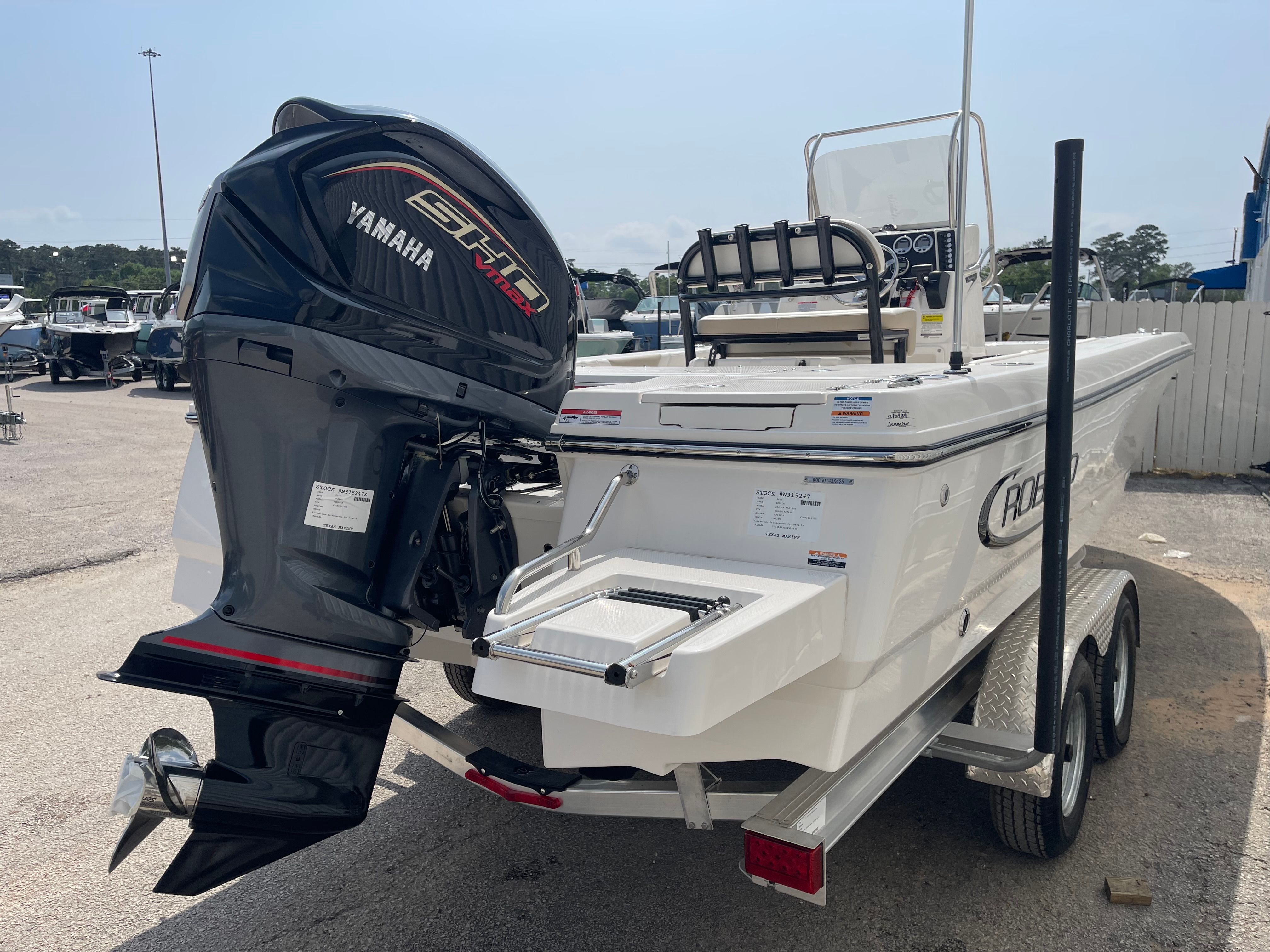 2025 Robalo 226 Cayman STD - Photo 13