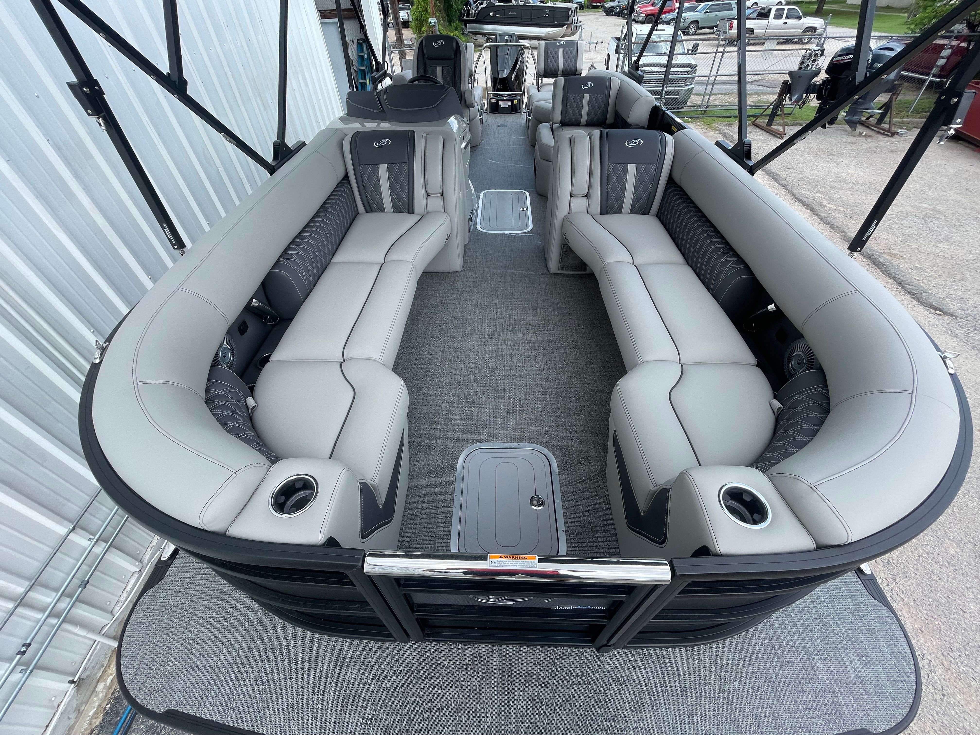 2025 Barletta Lusso L25M - Photo 14