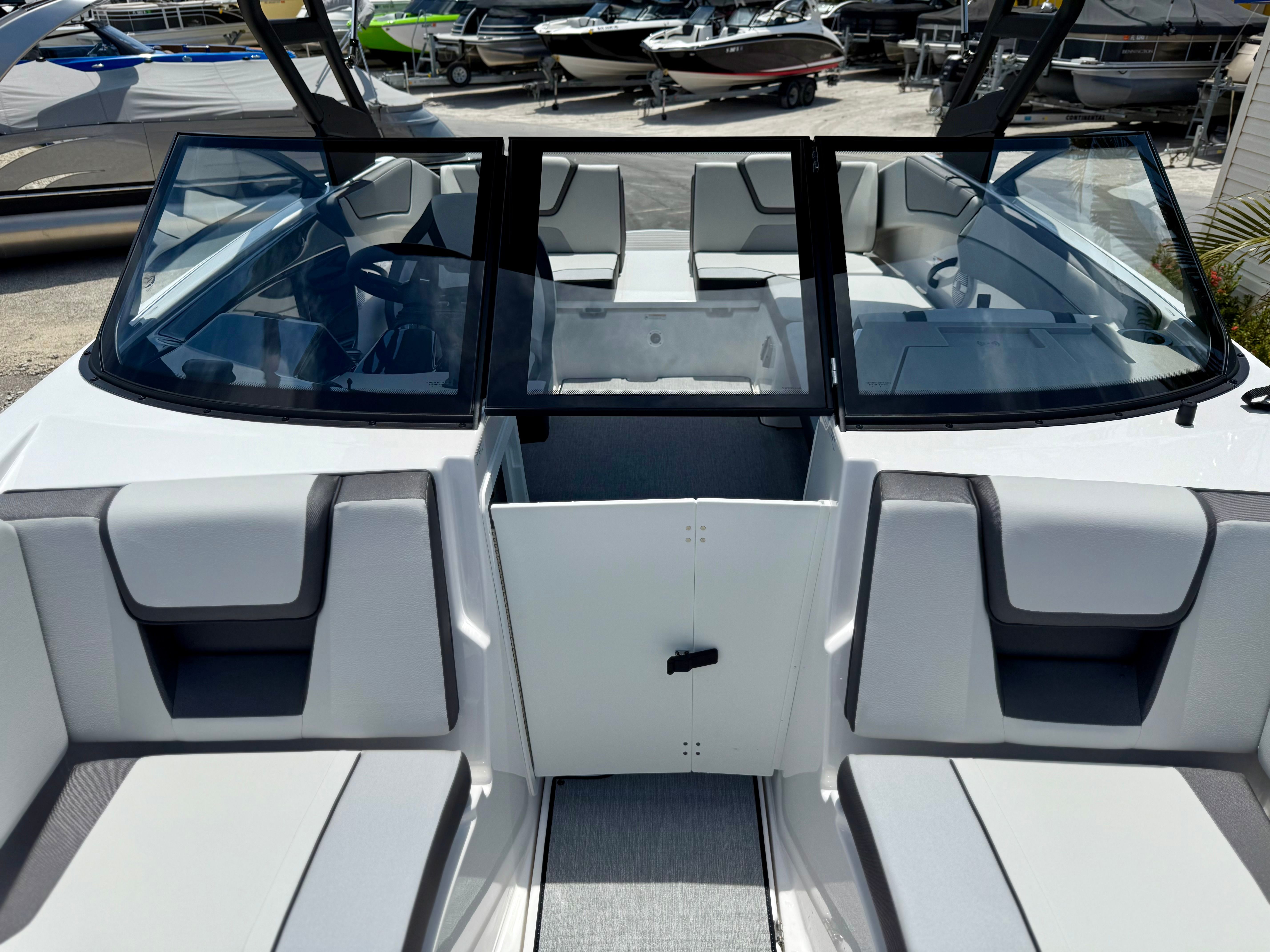 2025 Yamaha AR220 - Photo 8