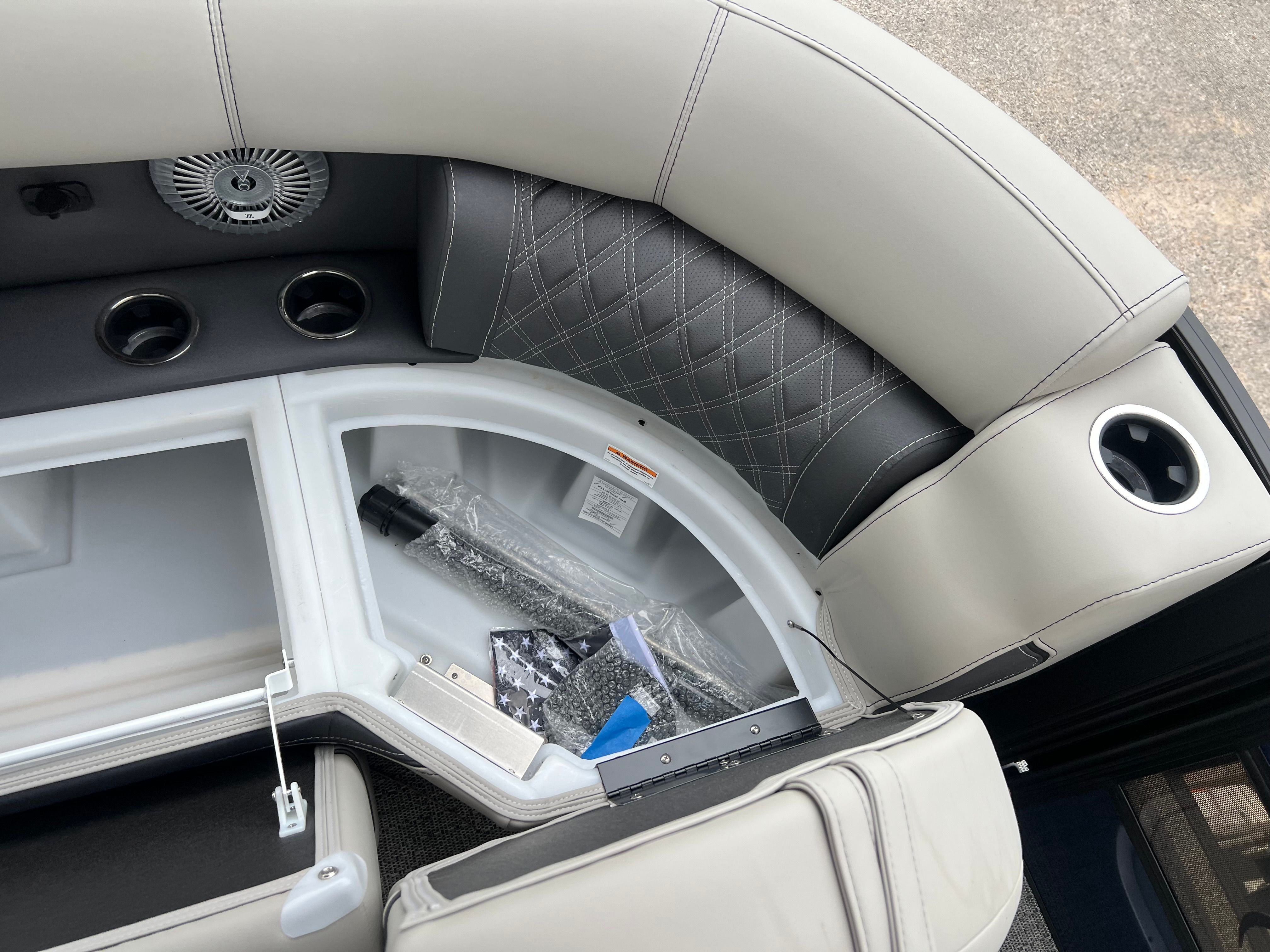2025 Barletta Lusso L25M - Photo 16