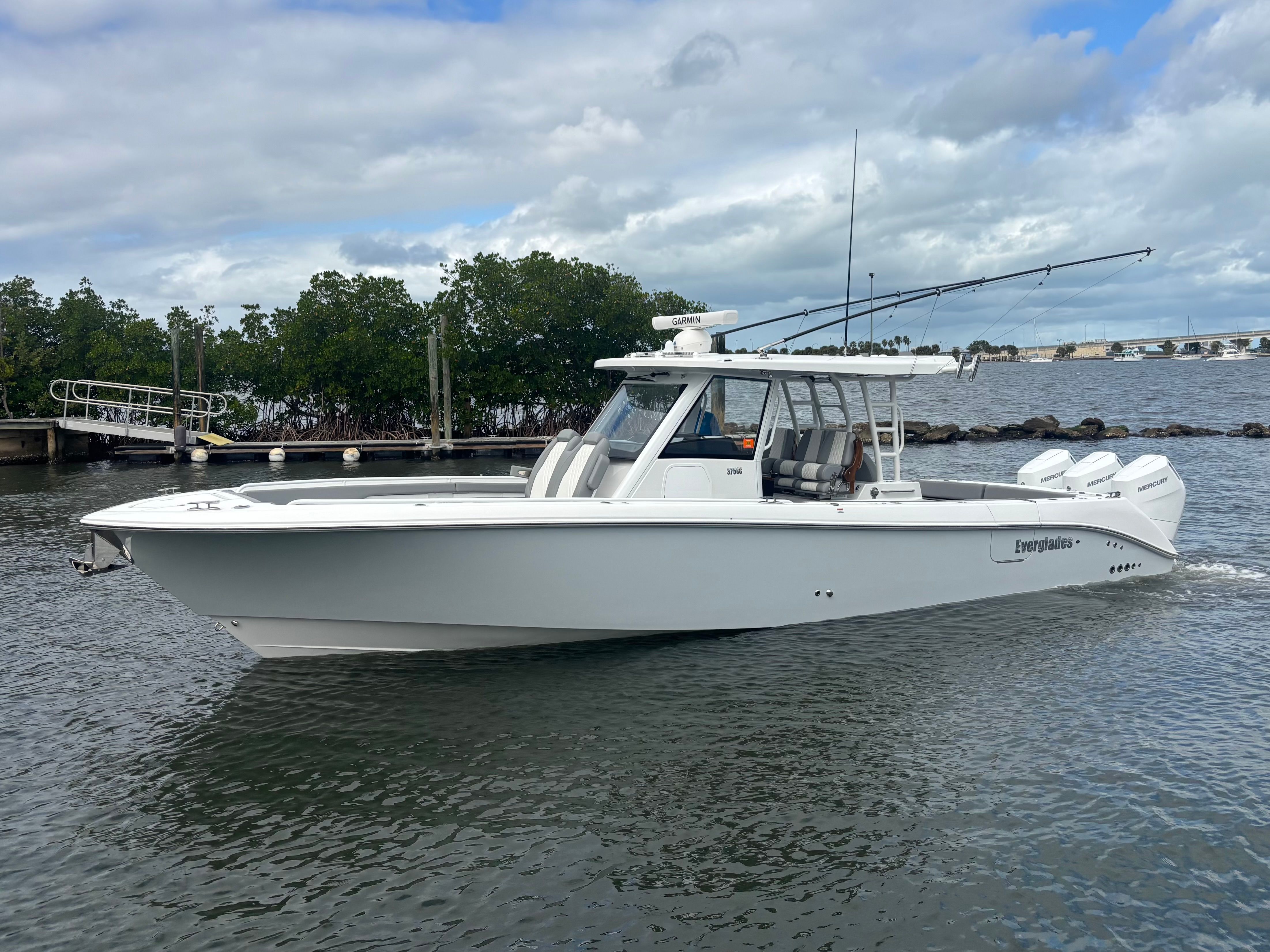 2026 Everglades 375 CC - Photo 2
