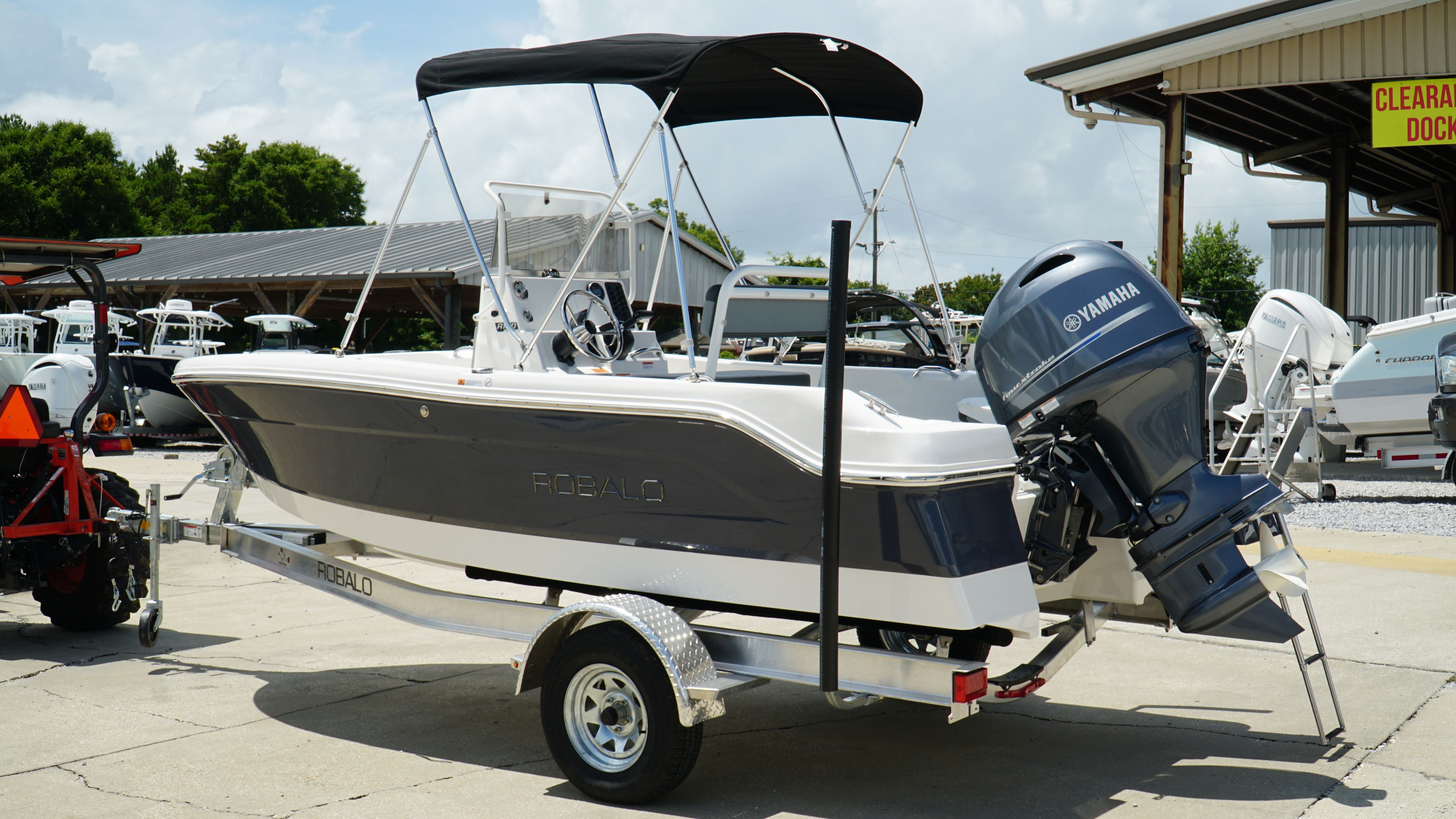 2025 Robalo 160 CC - Photo 4