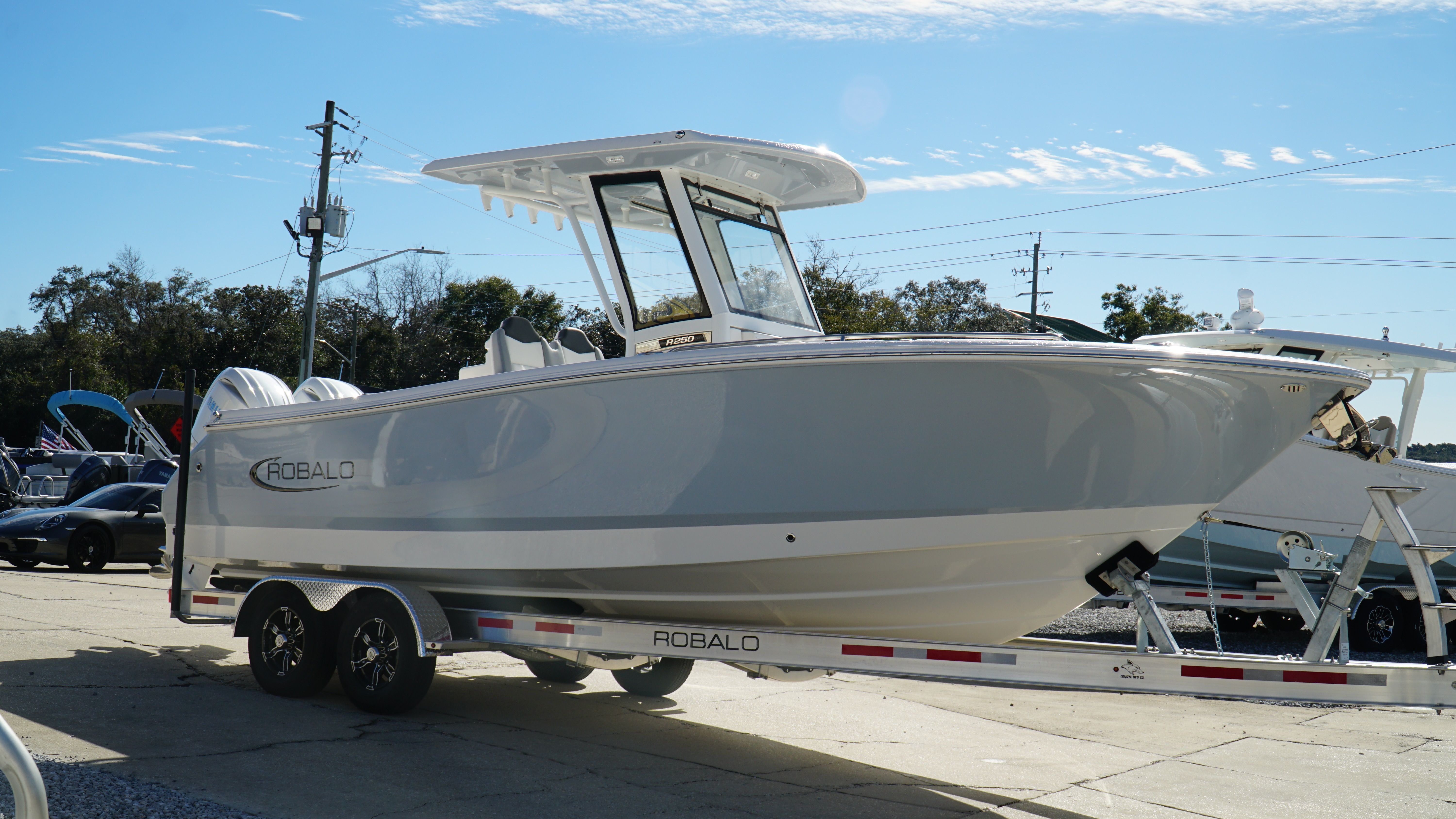 2025 Robalo 250 CC — photo 14 view