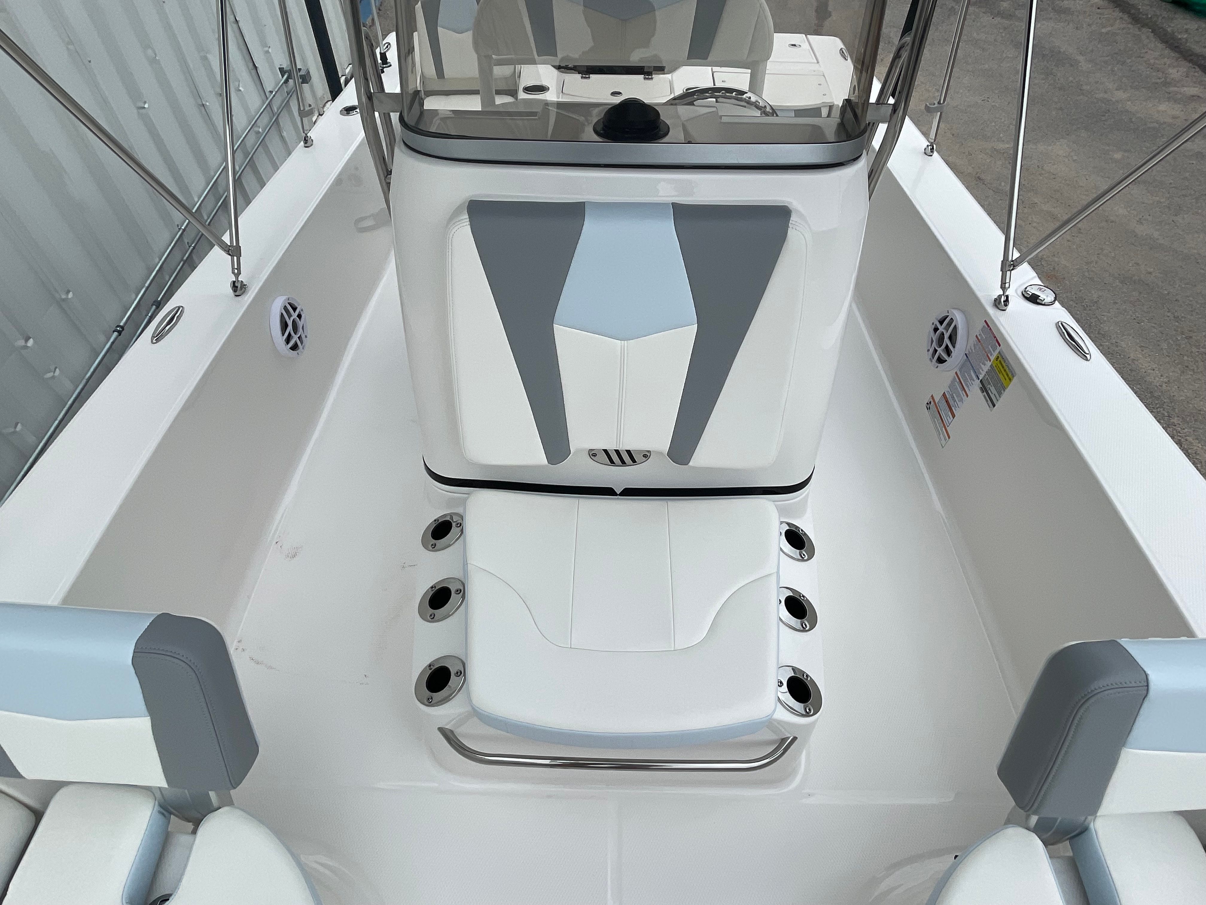 2025 Robalo 206 Cayman DLX - Photo 3