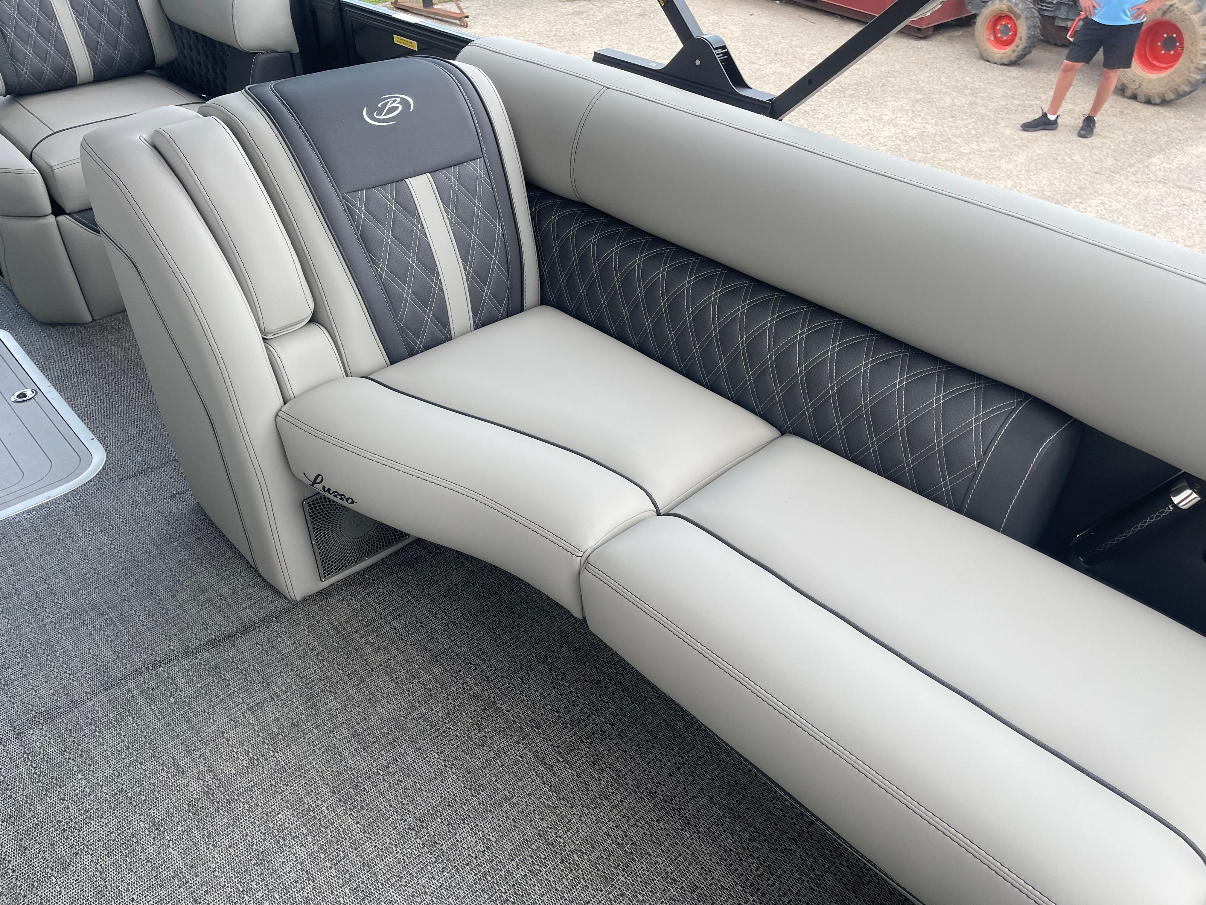 2025 Barletta Lusso L25M - Photo 16