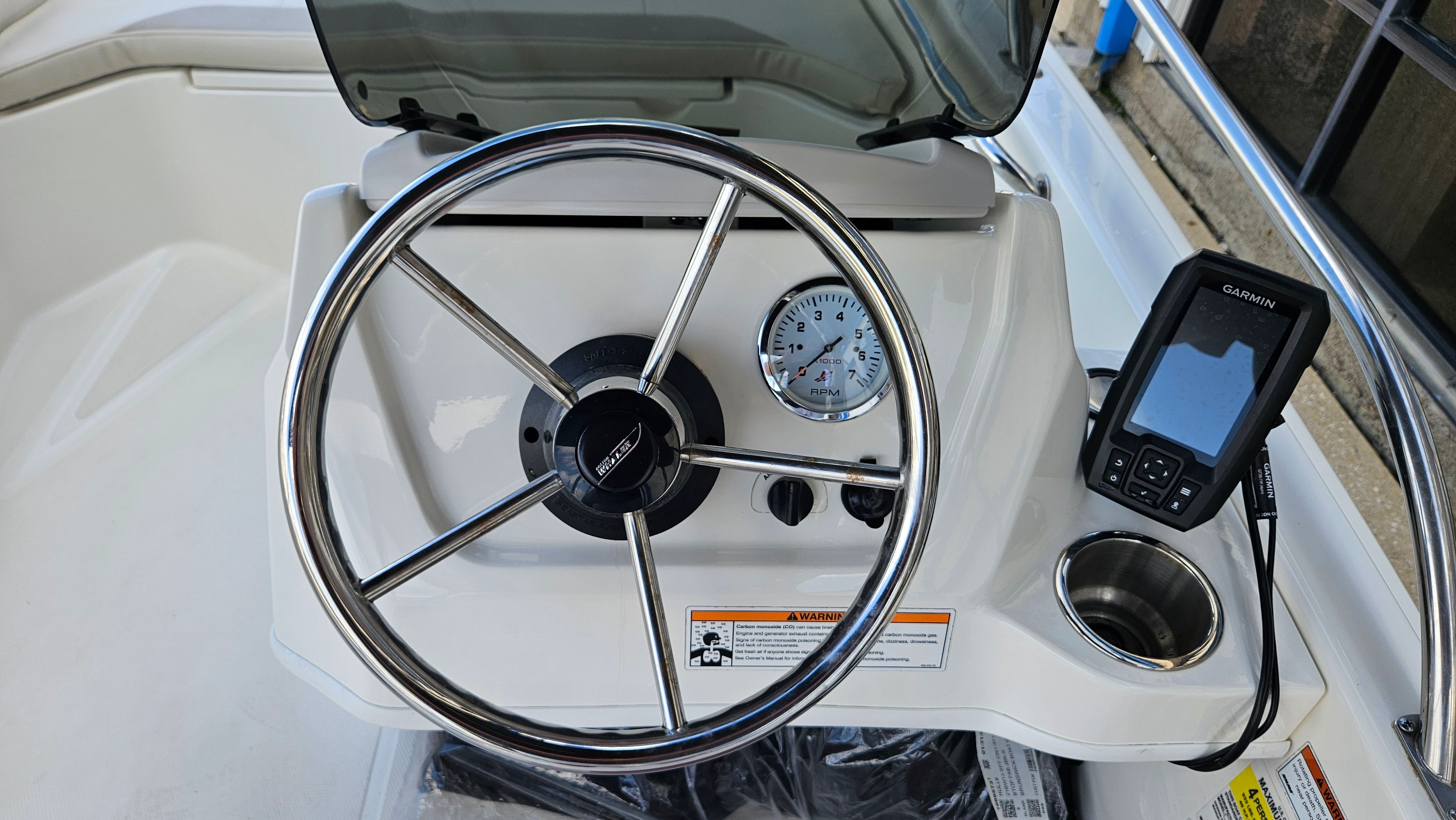 2023 Boston Whaler 130 Super Sport — photo 20 view