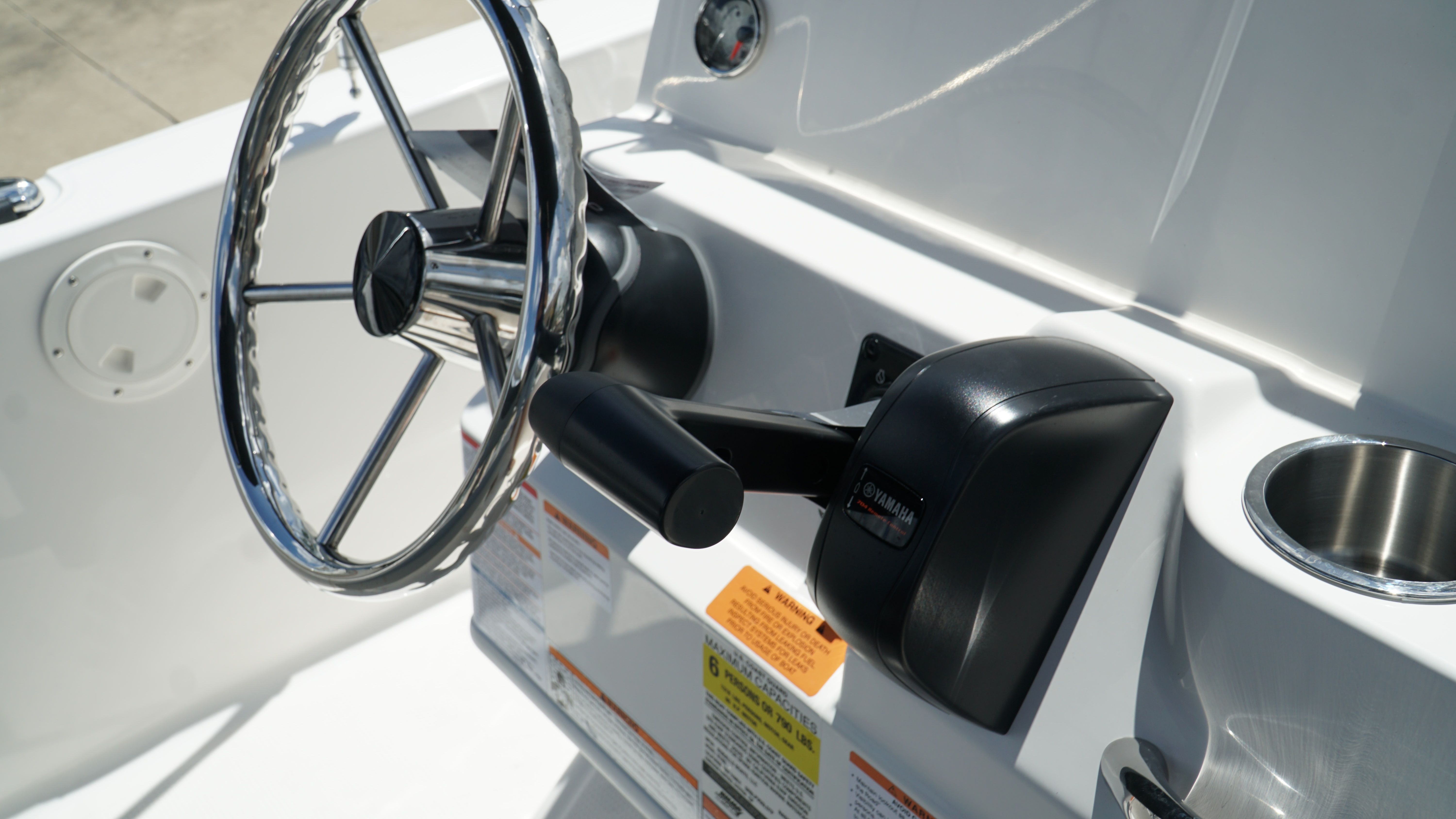 2025 Robalo 160 CC - Photo 30
