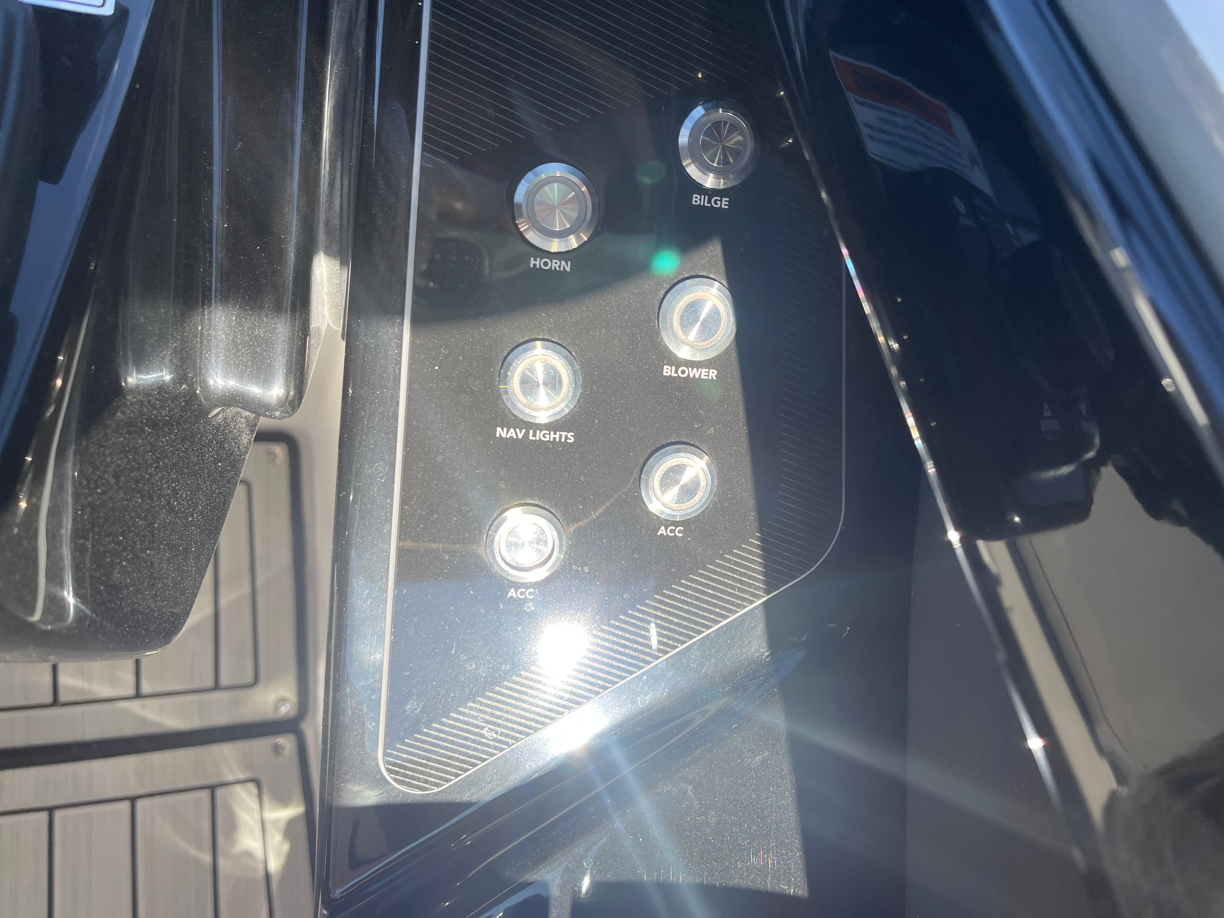 2025 Yamaha 252 SE — photo 21 view