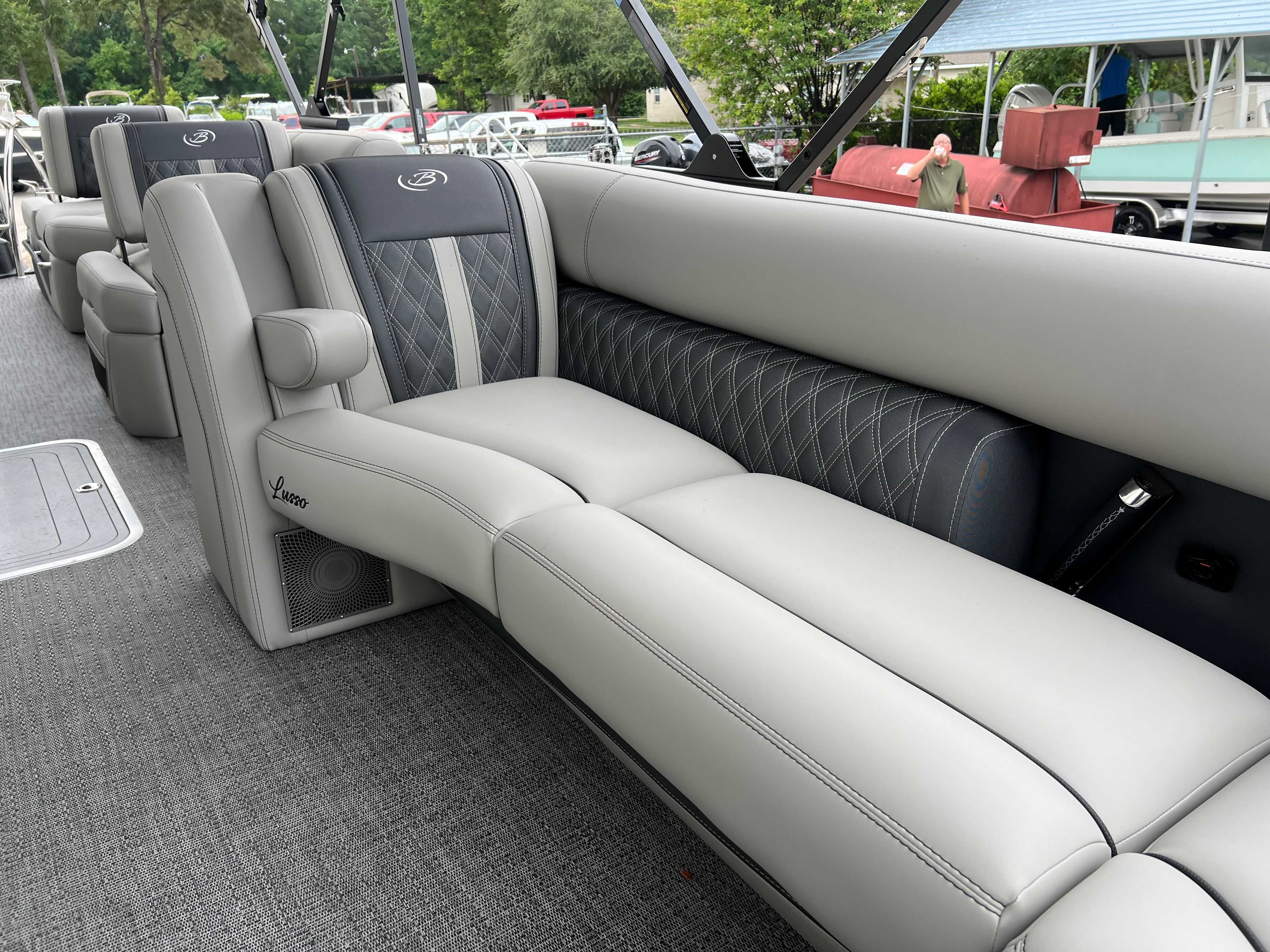 2025 Barletta Lusso L25M - Photo 14