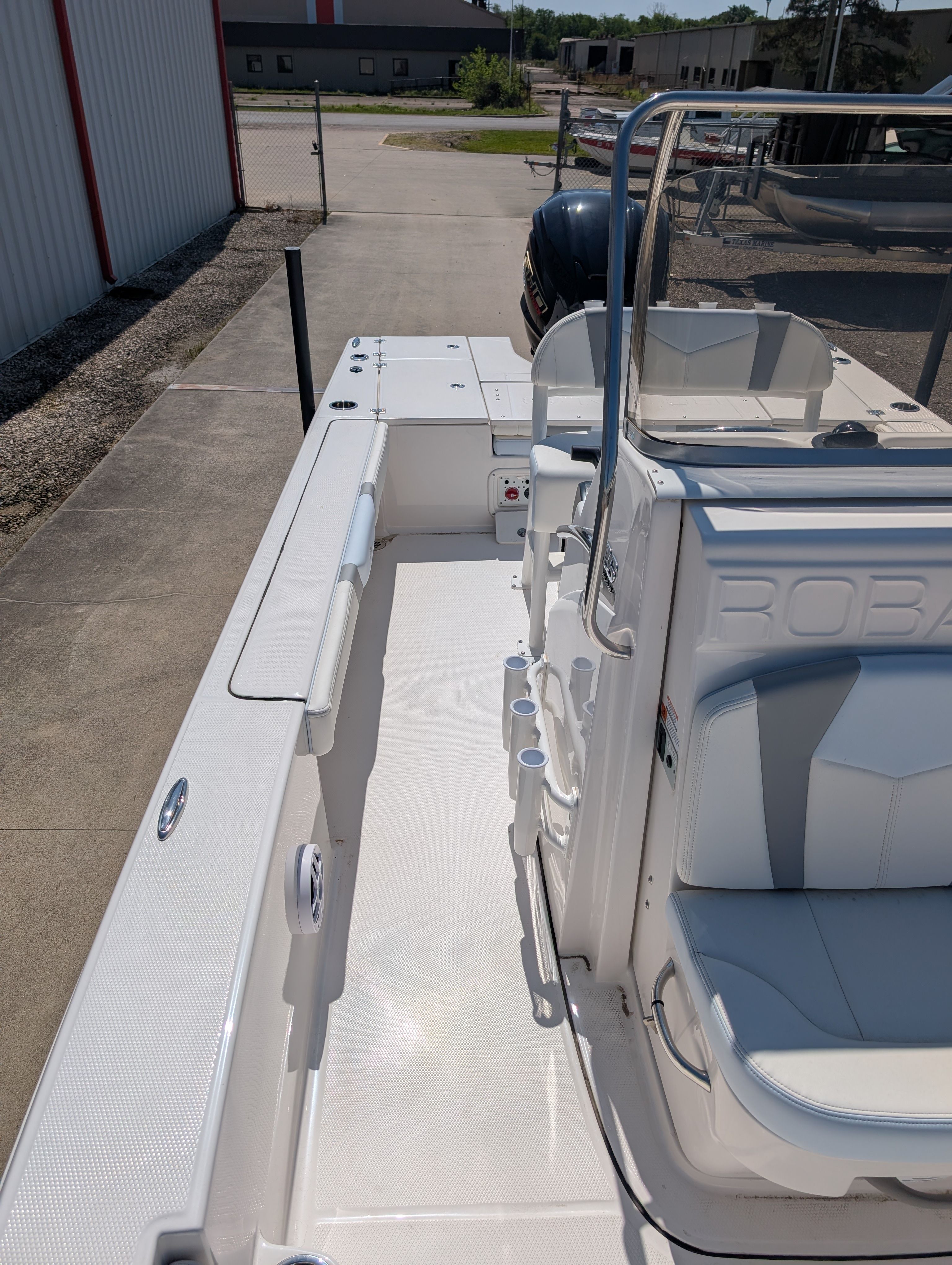 2025 Robalo 226 Cayman STD - Photo 26