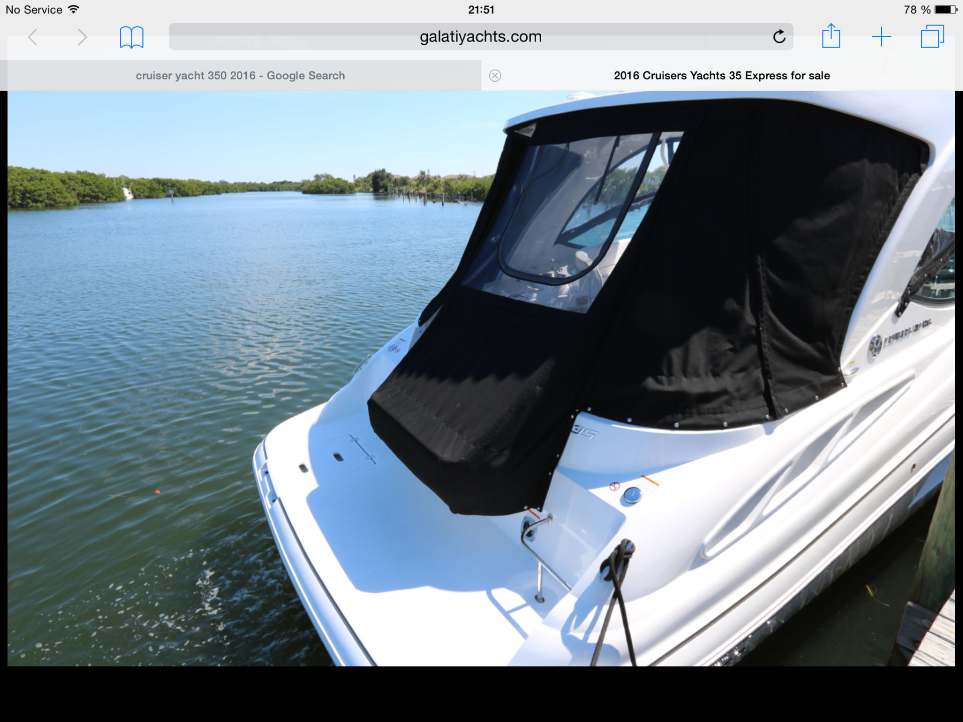 2016 Cruisers Yachts 35 Express - Photo 21
