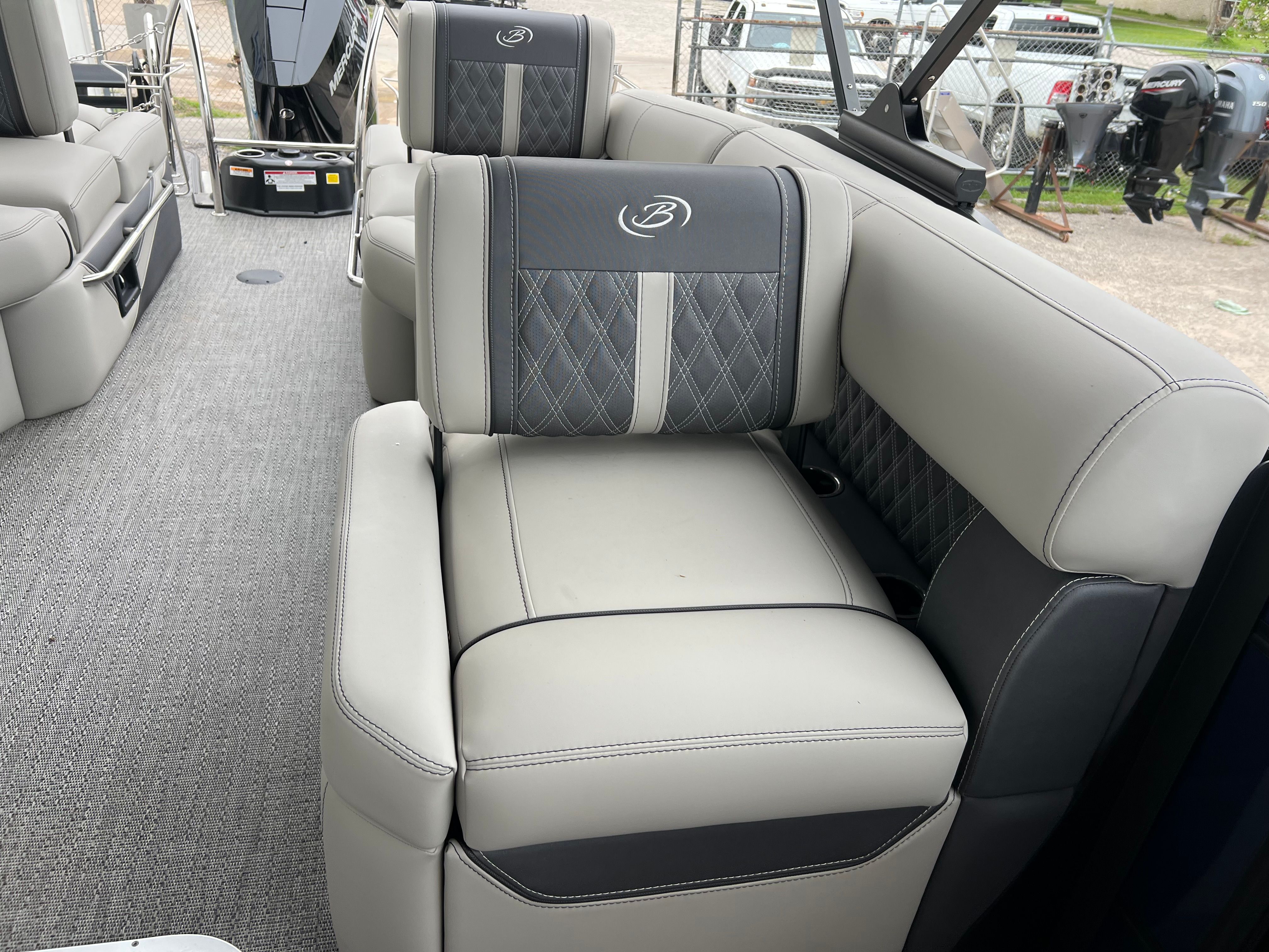 2025 Barletta Lusso L25M - Photo 29