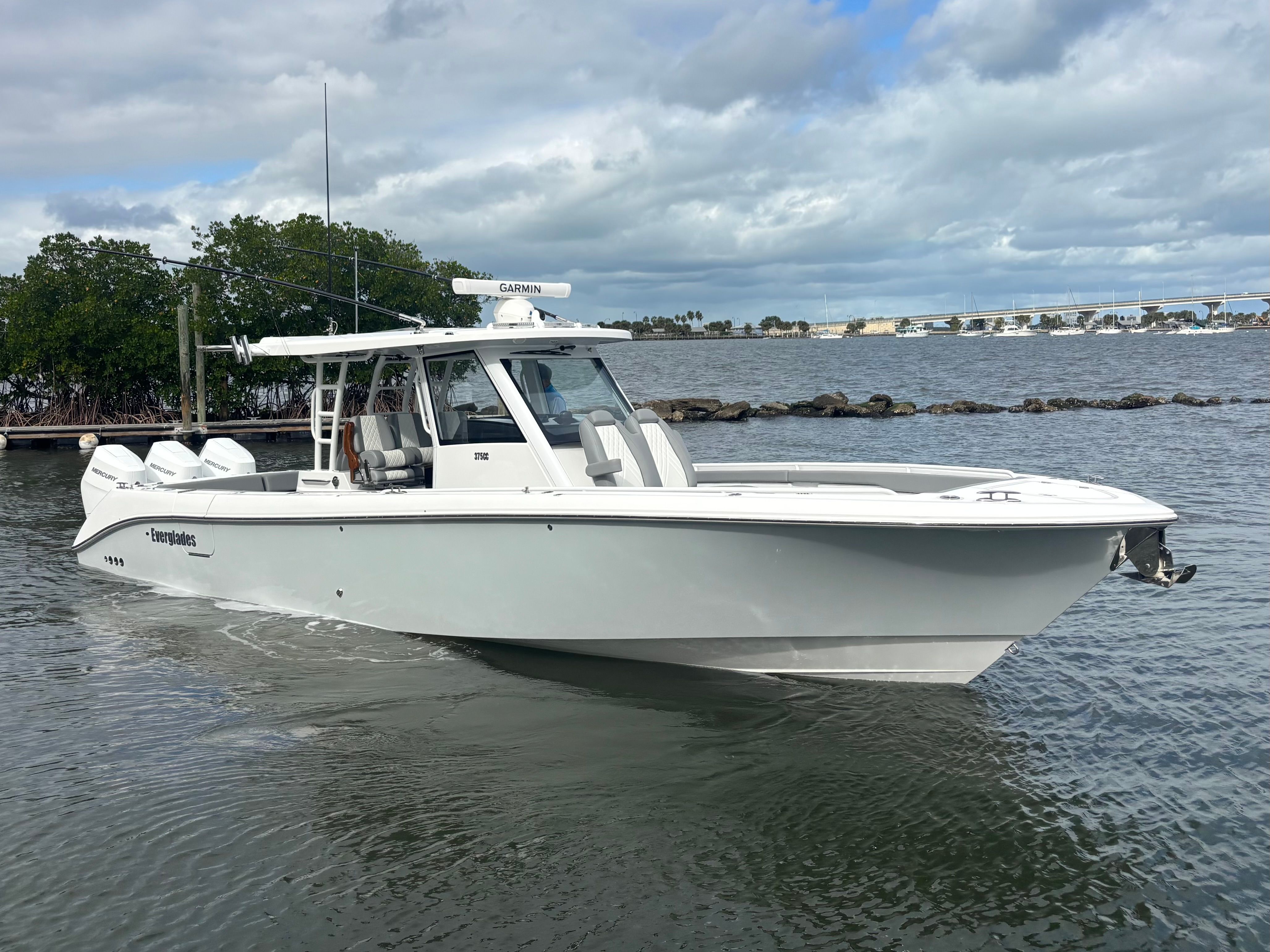 2026 Everglades 375 CC - Photo 14