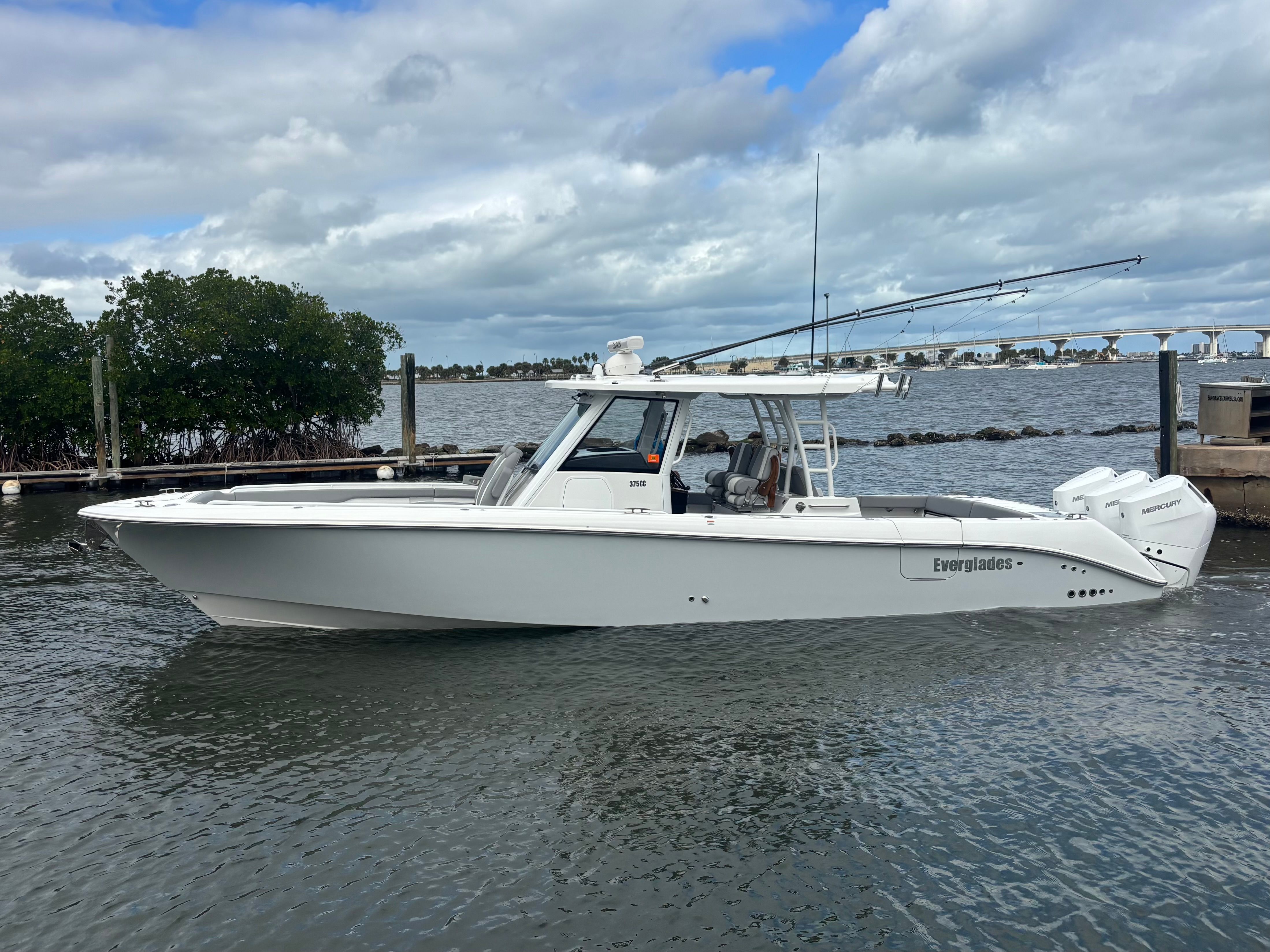 2026 Everglades 375 CC - Photo 27