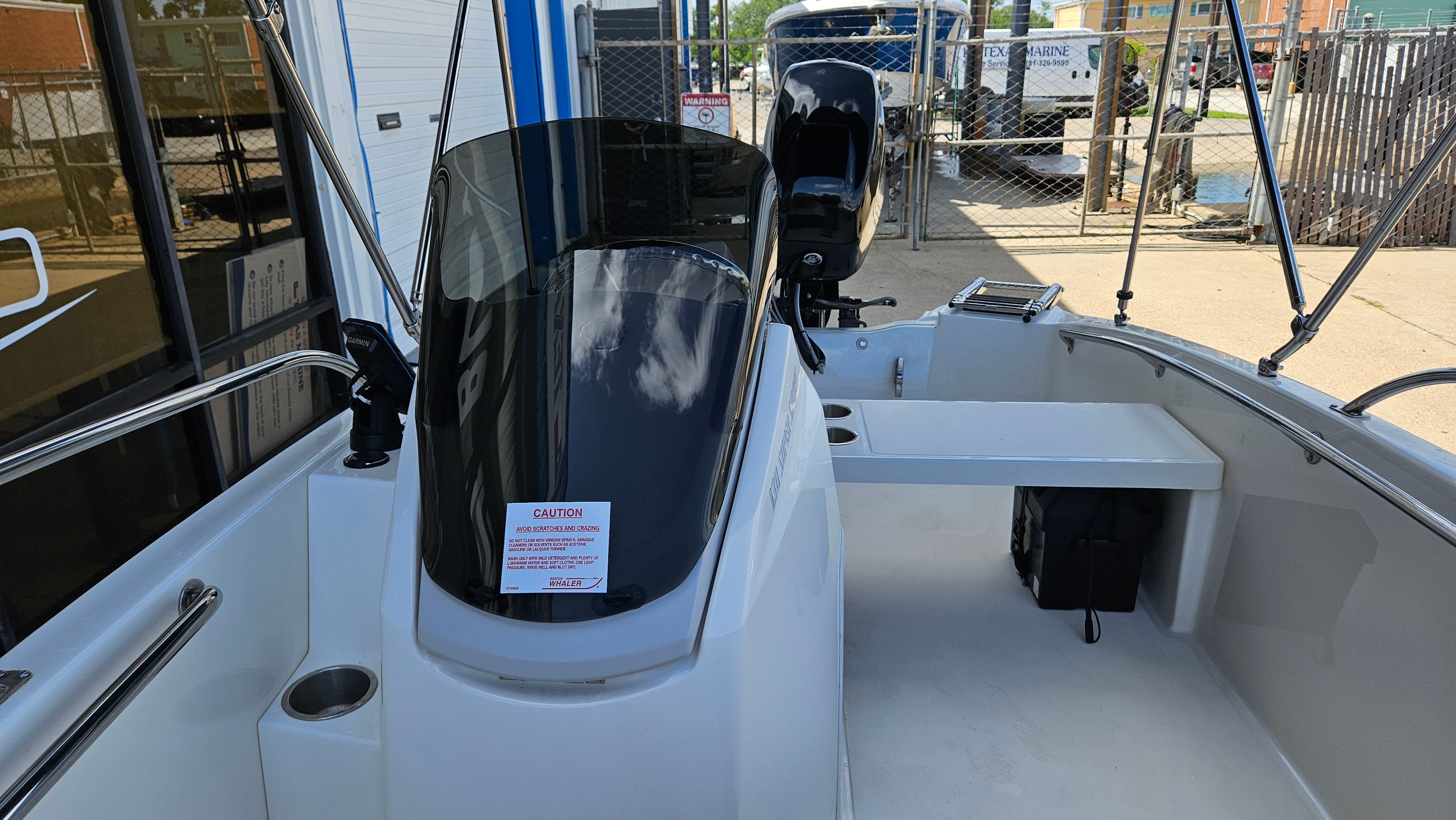2023 Boston Whaler 130 Super Sport — photo 8 view