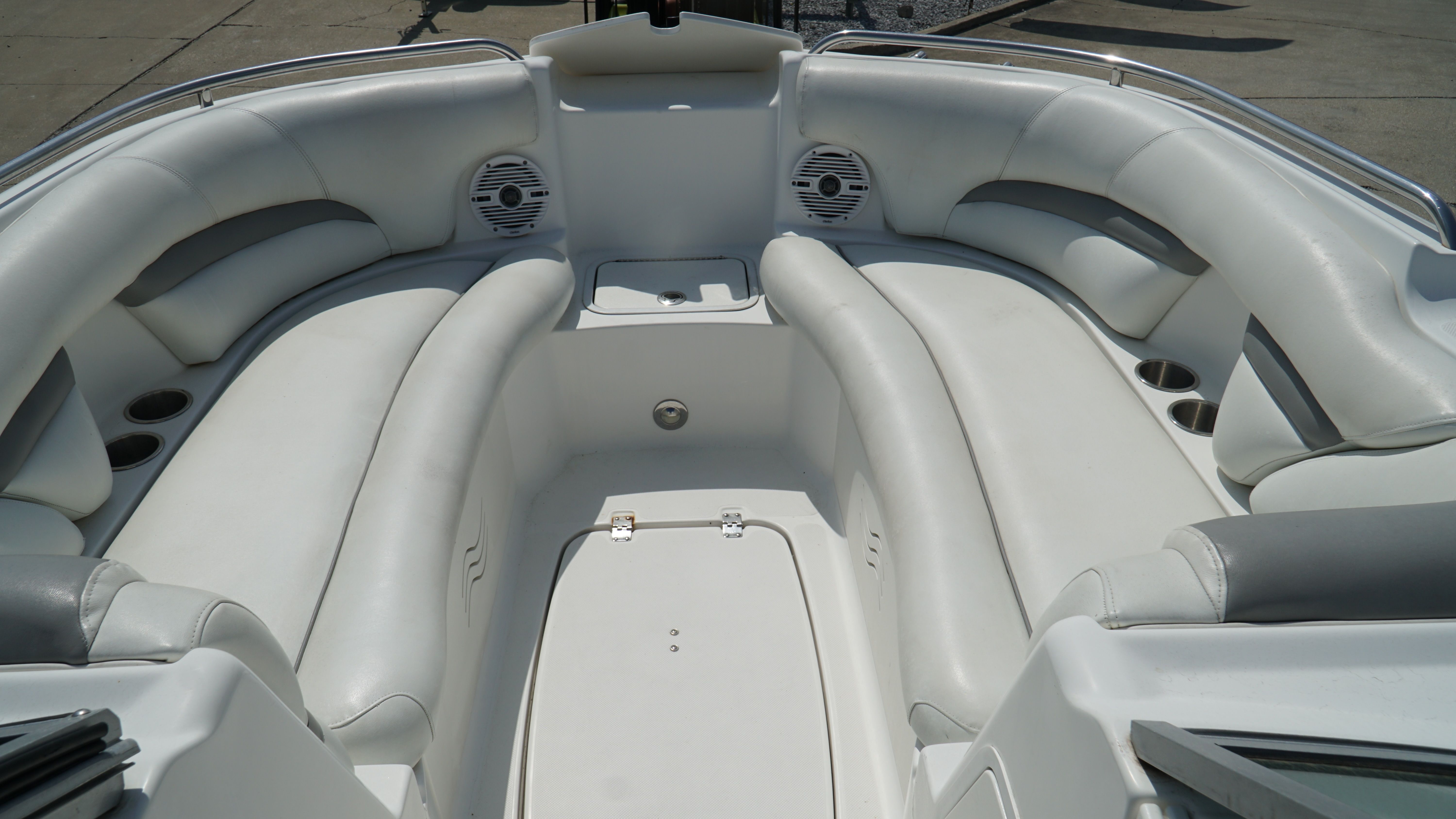 2015 Hurricane Sundeck 2400 OB - Photo 20