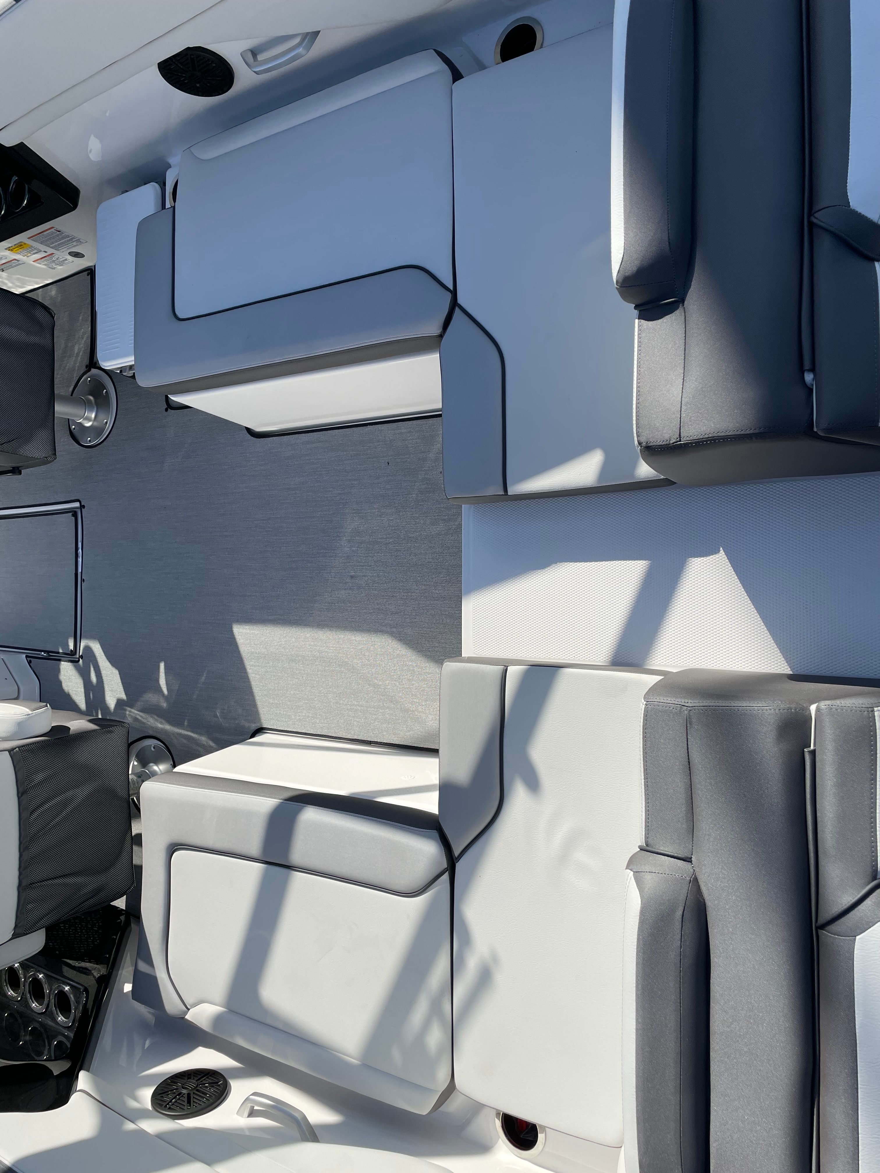 2025 Yamaha AR250 — photo 21 view