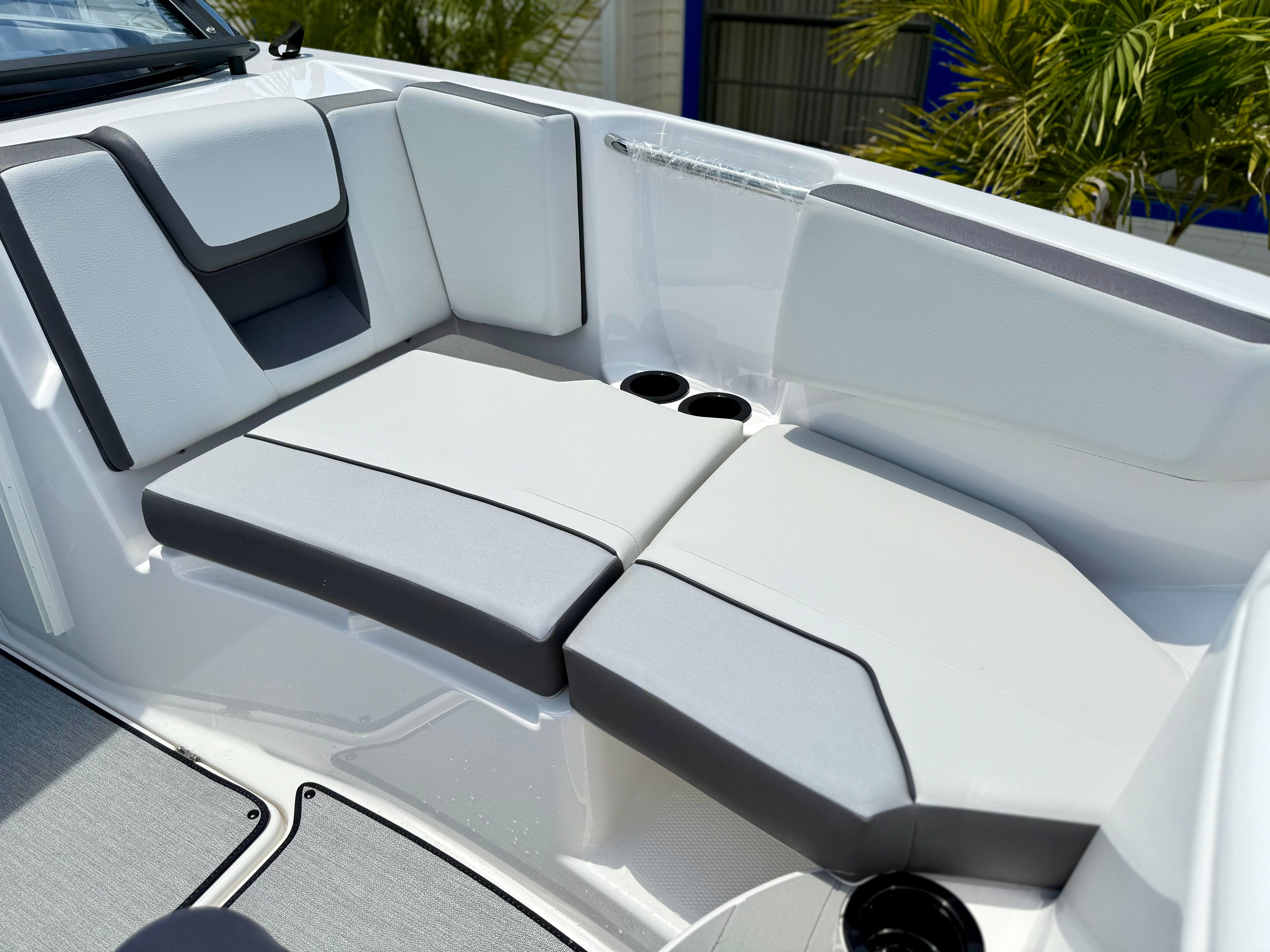 2025 Yamaha AR220 - Photo 32