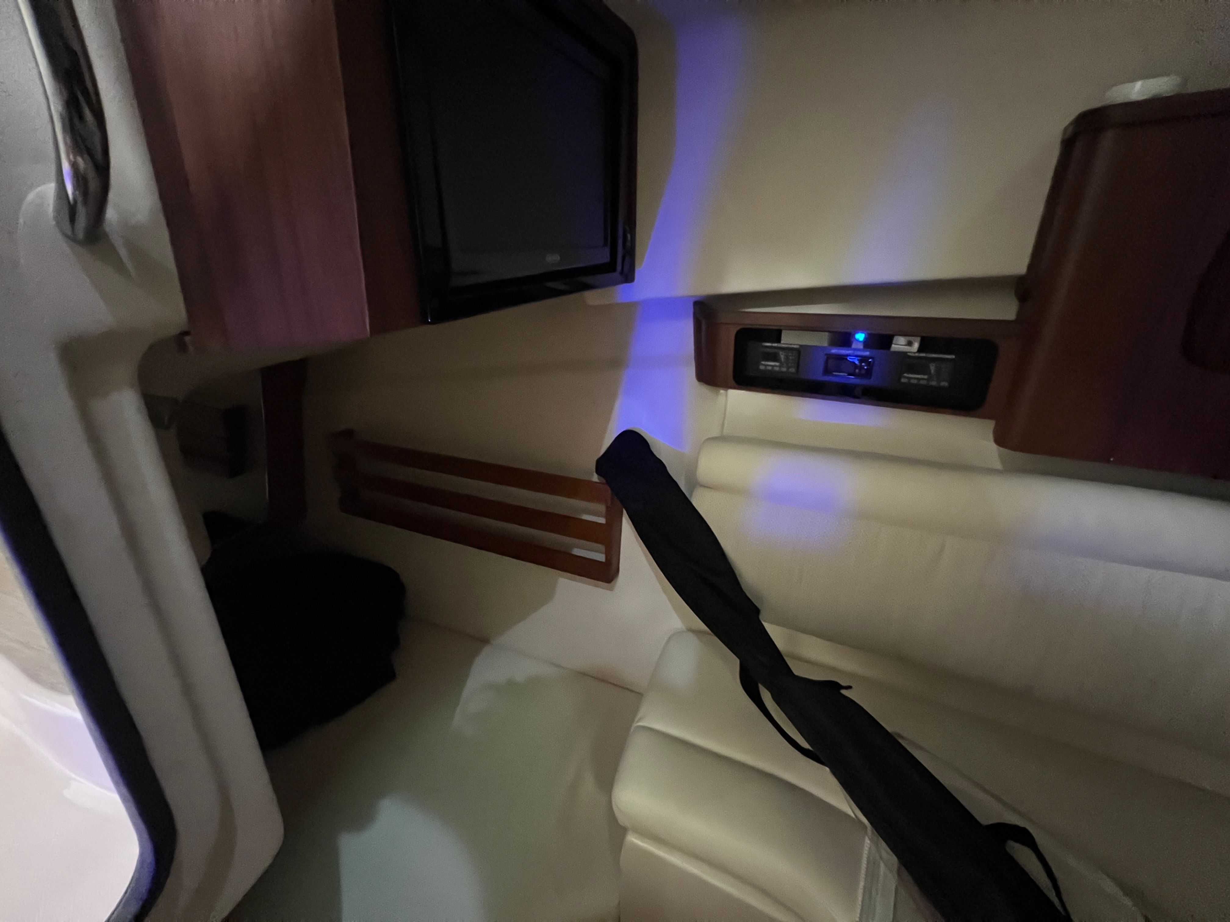 2020 Grady white Freedom 375 — photo 25 view
