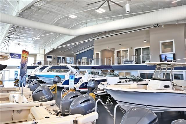 2020 Grady white Freedom 375 — photo 10 view