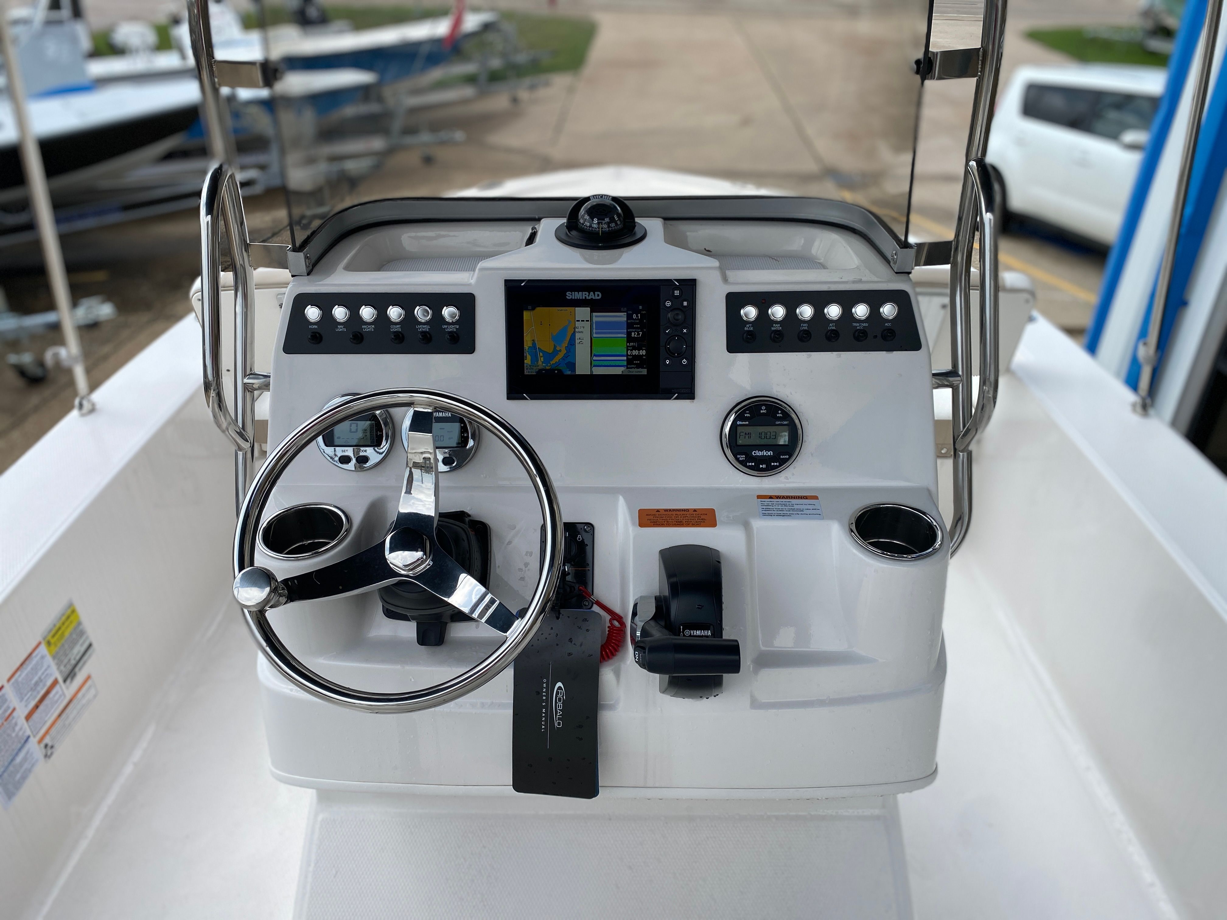 2025 Robalo 206 Cayman DLX — detail view