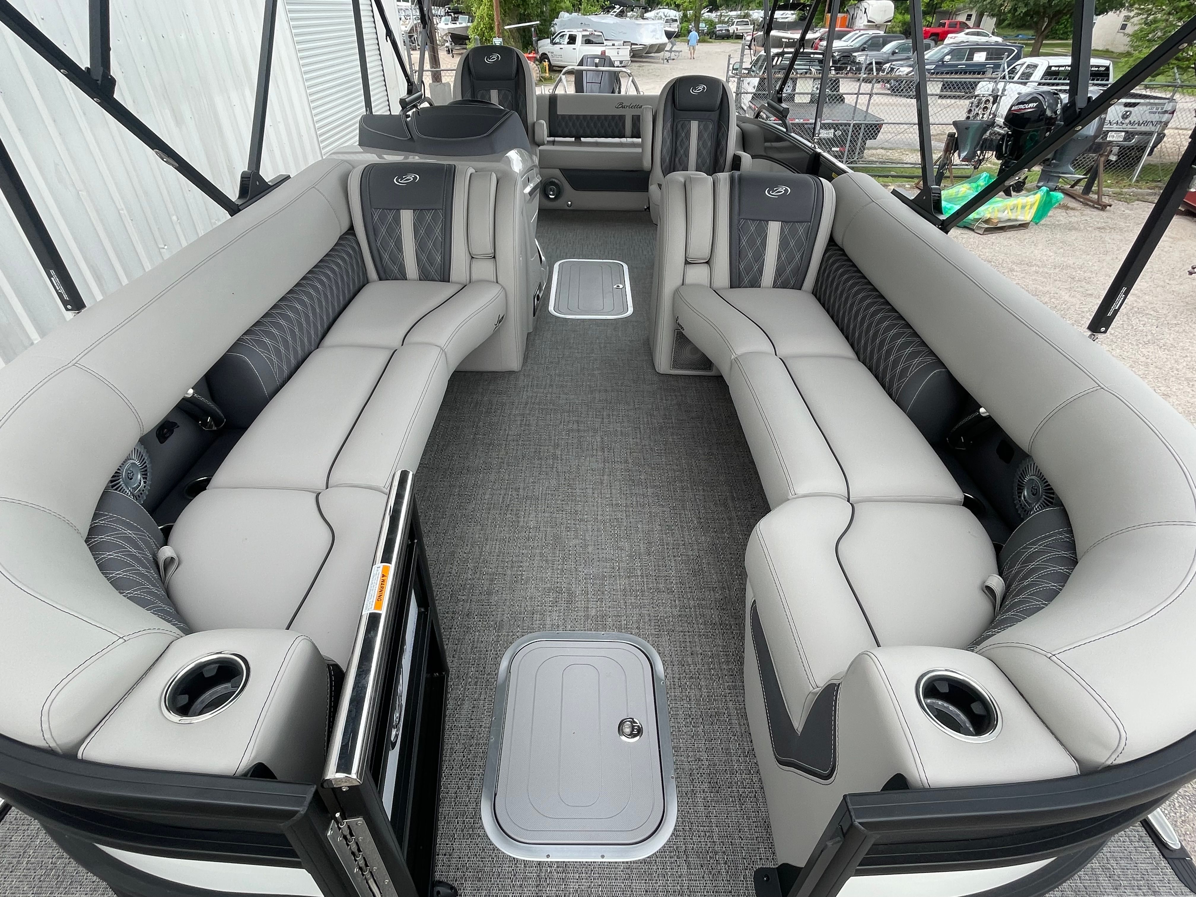 2025 Barletta Lusso L25UC - Photo 13