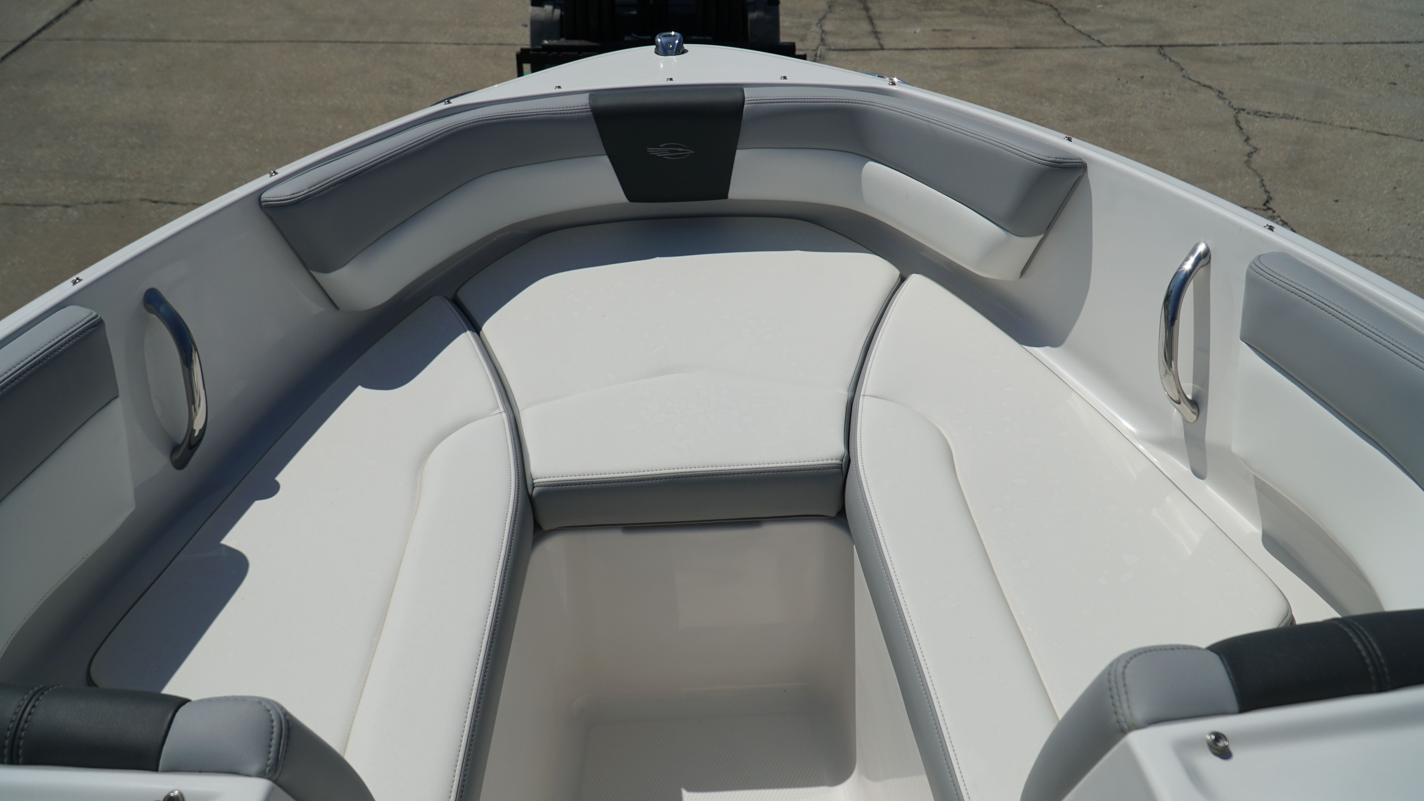 2025 Chaparral 19 SSI OB - Photo 24