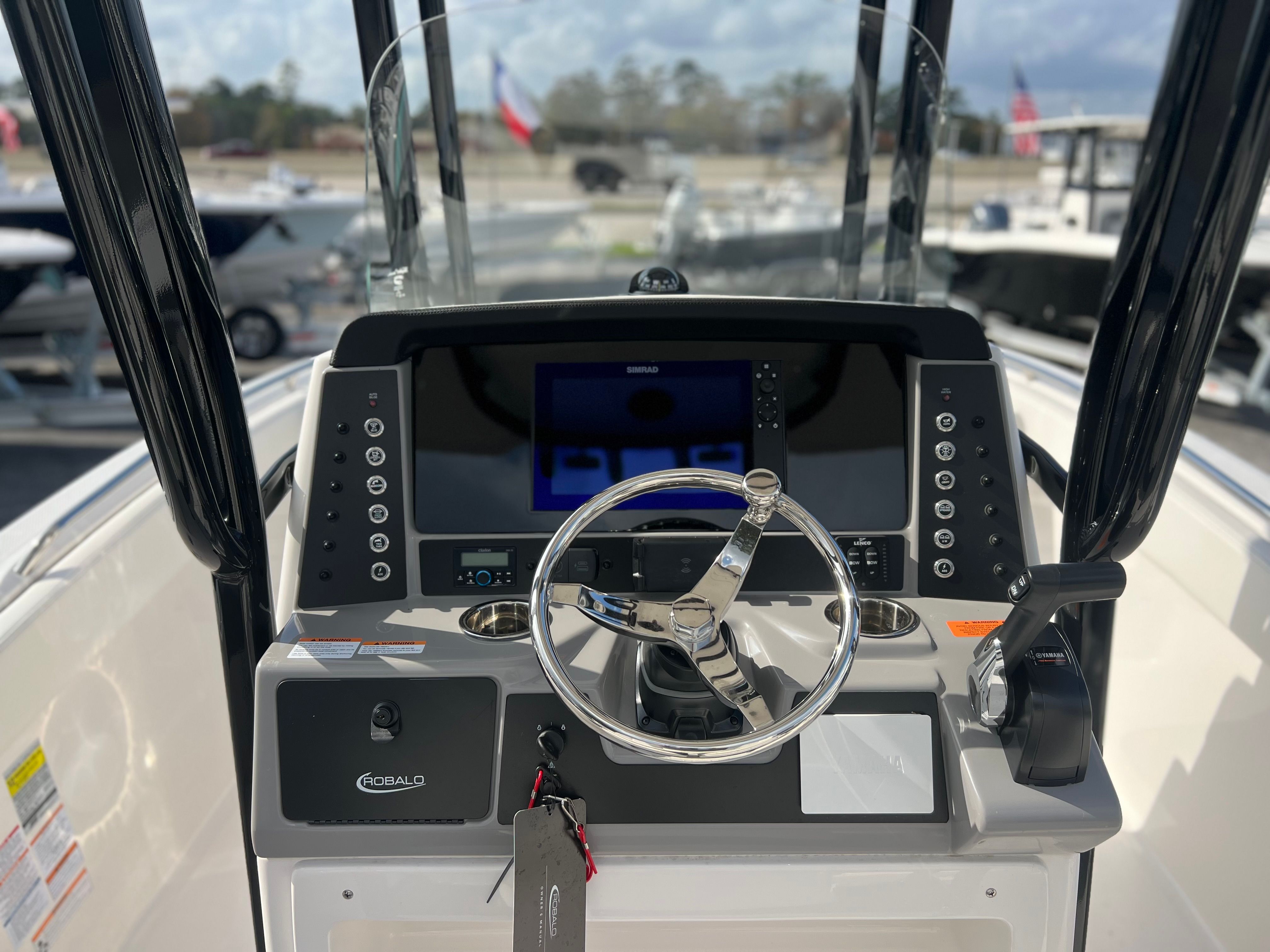 2025 Robalo 230 CC - Photo 21