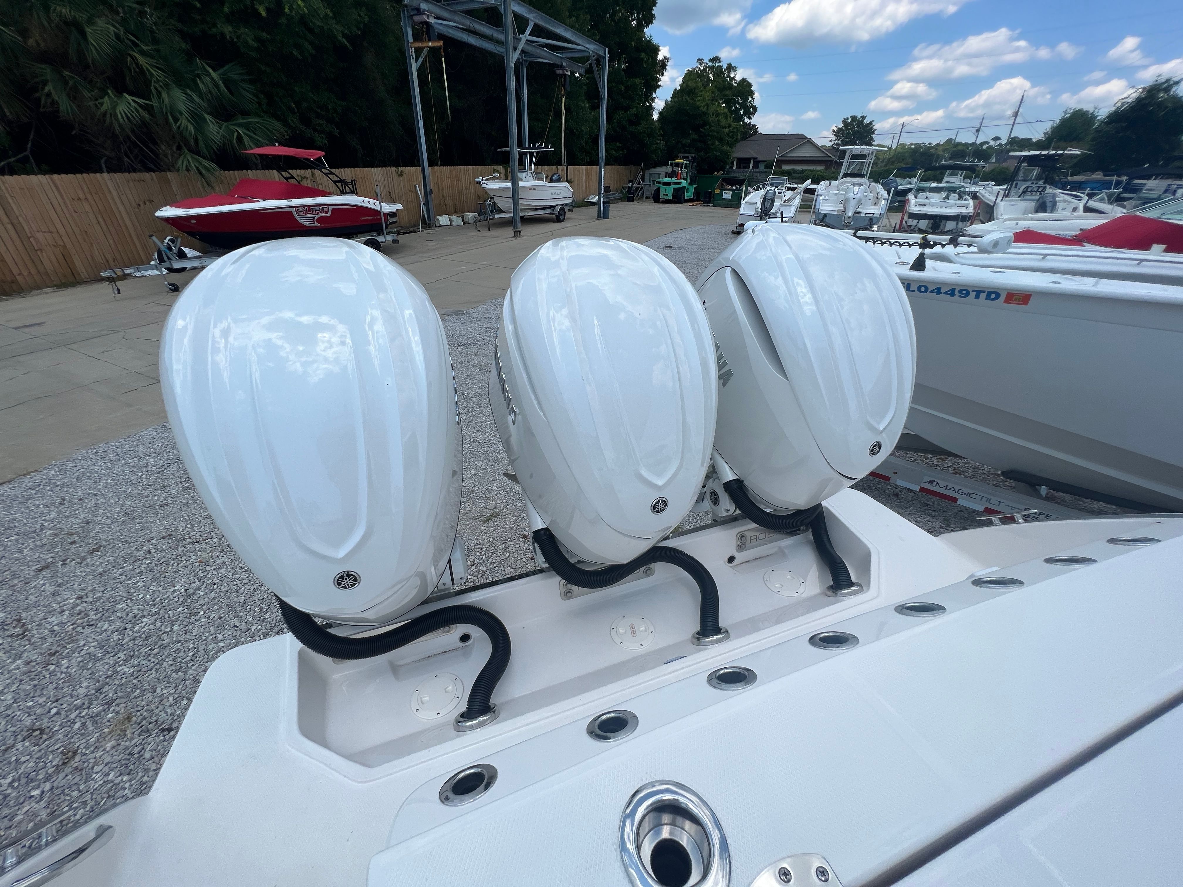2024 Robalo 360 CC - Photo 18