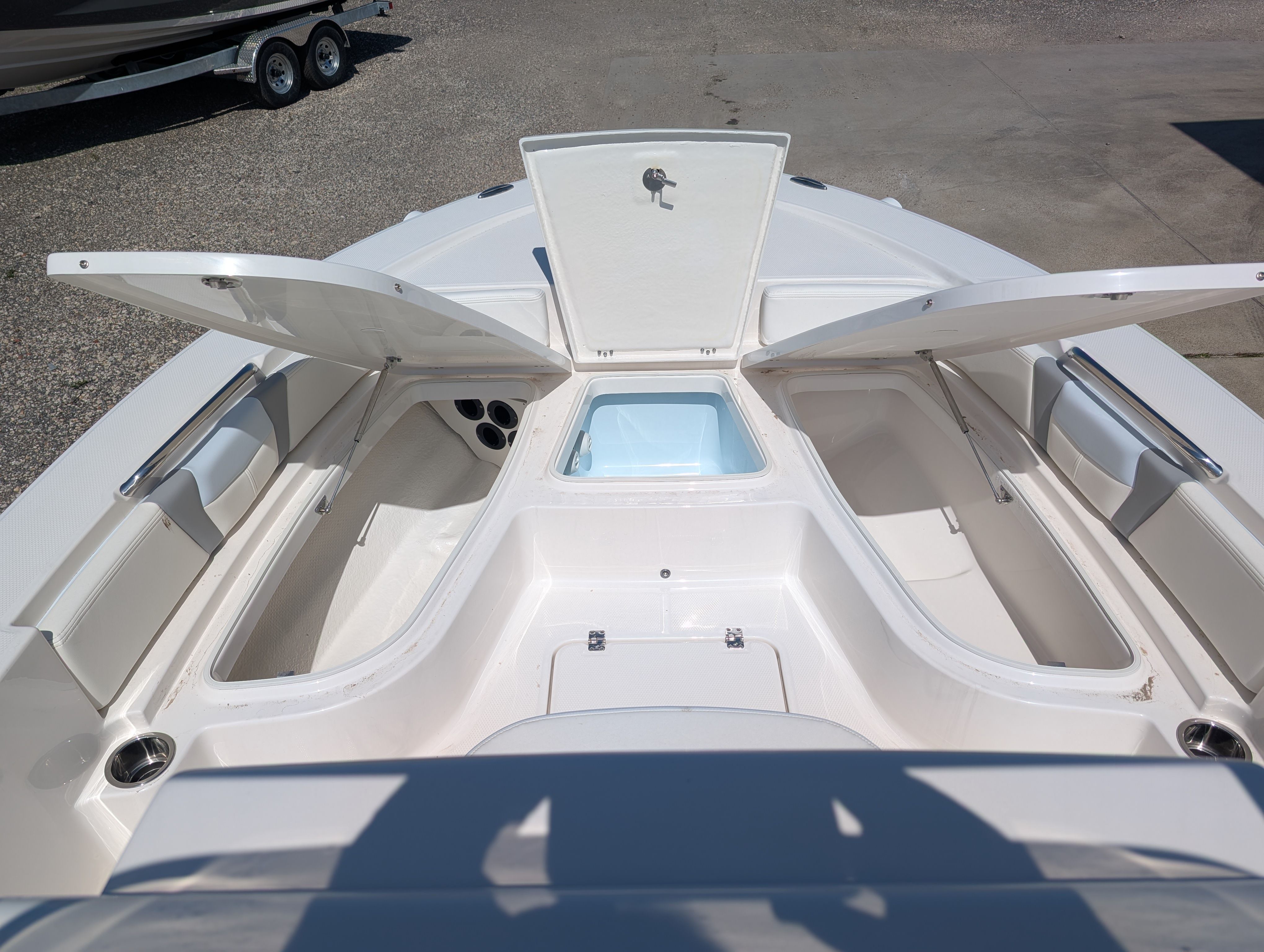 2025 Robalo 226 Cayman STD - Photo 21