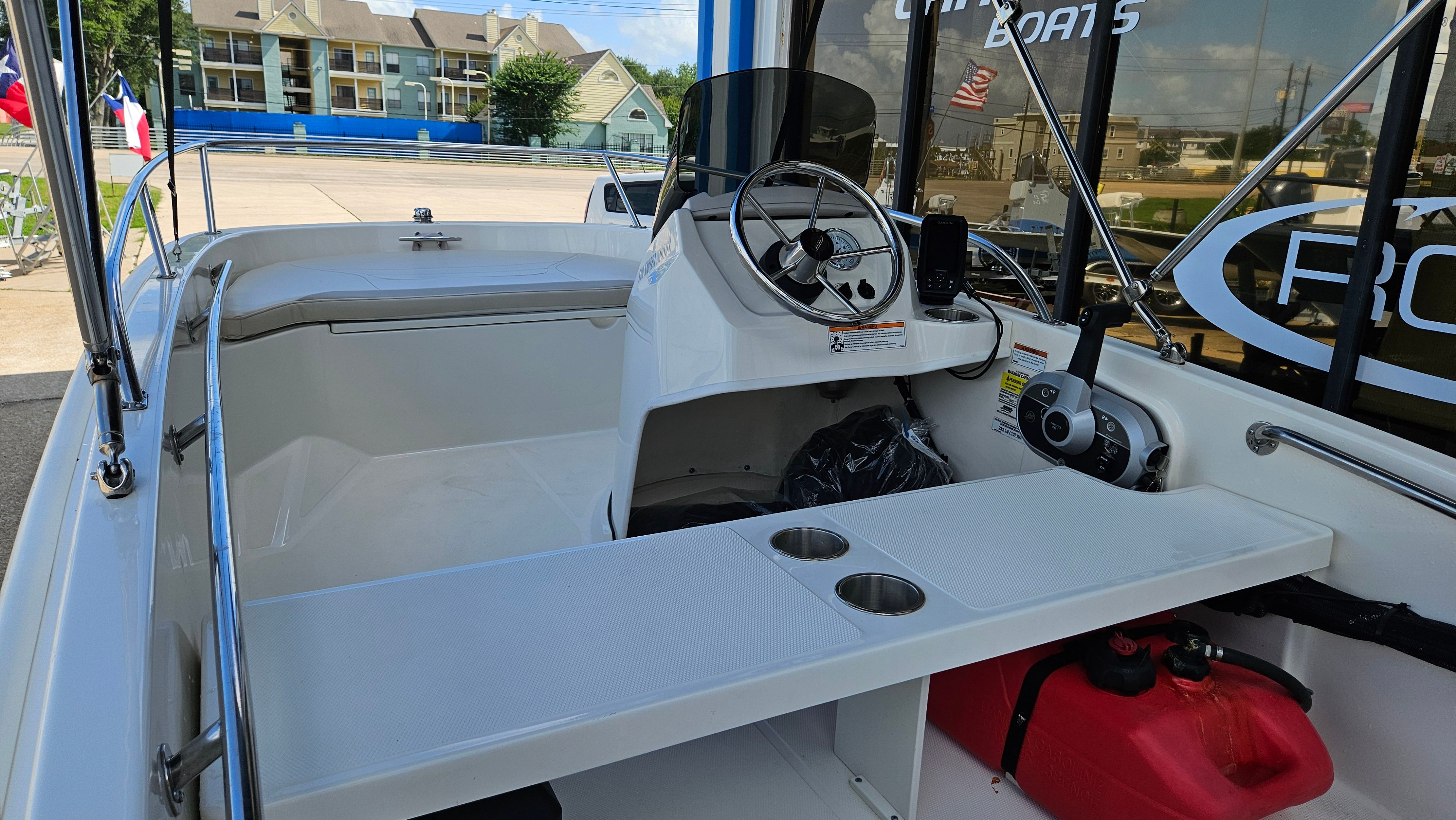 2023 Boston Whaler 130 Super Sport — engine compartment view