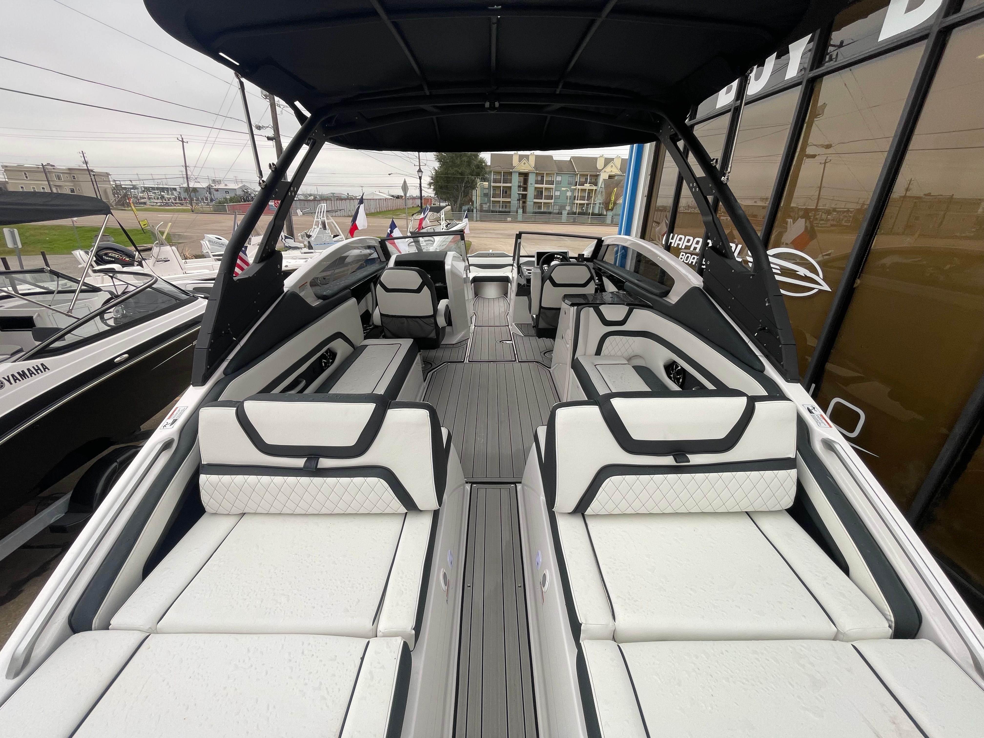 2025 Yamaha 275 SE — photo 14 view