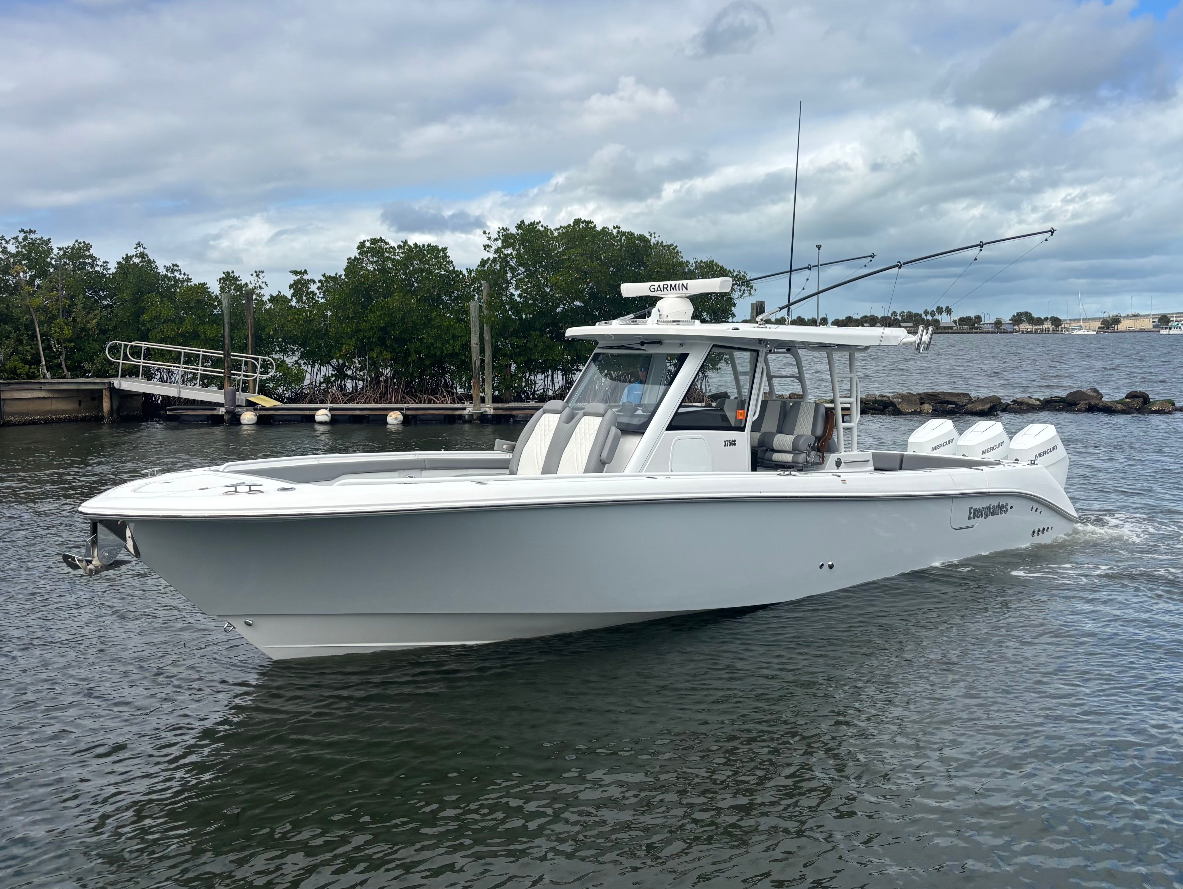 2026 Everglades 375 CC - Photo 3