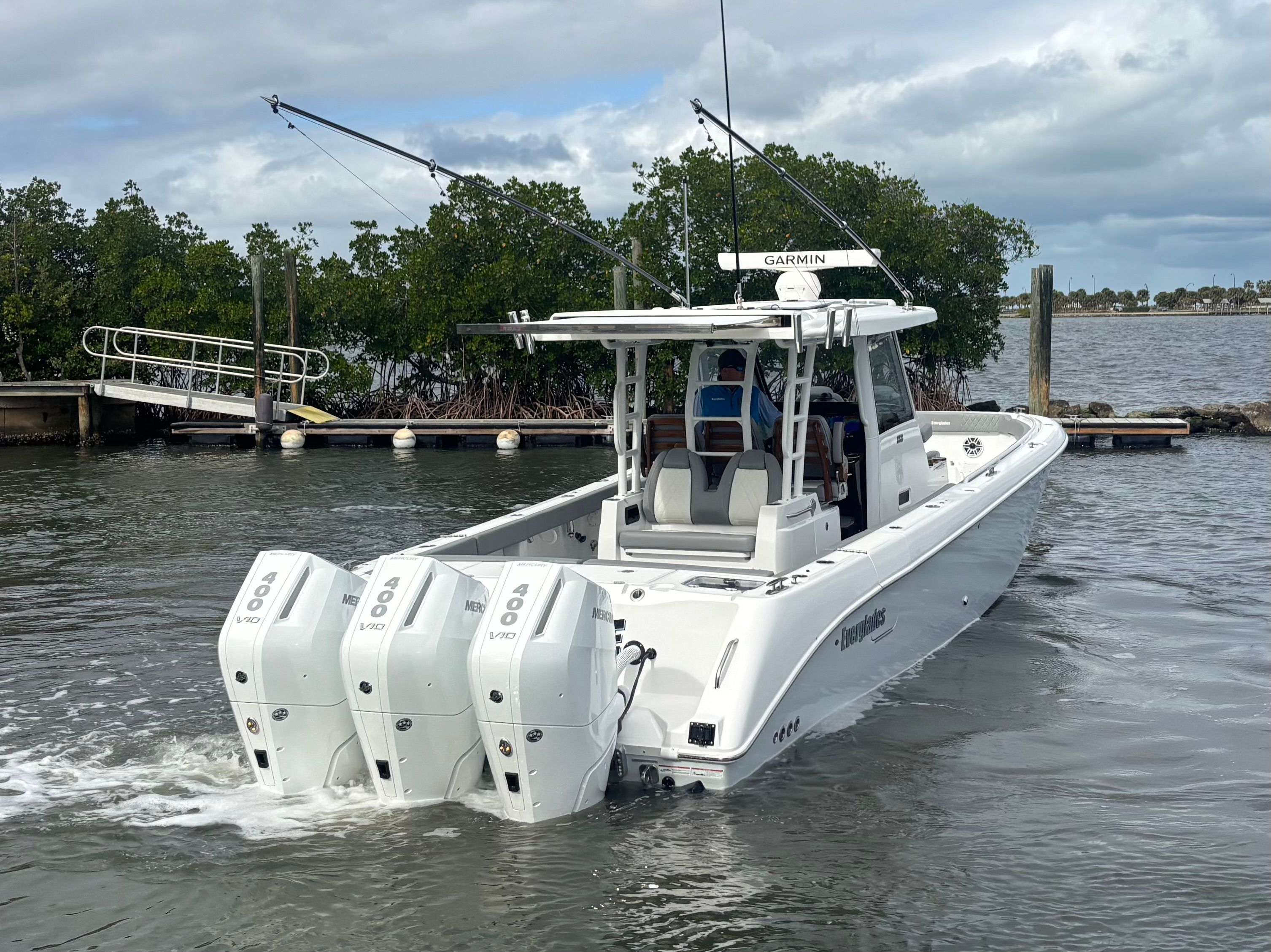 2026 Everglades 375 CC - Photo 20