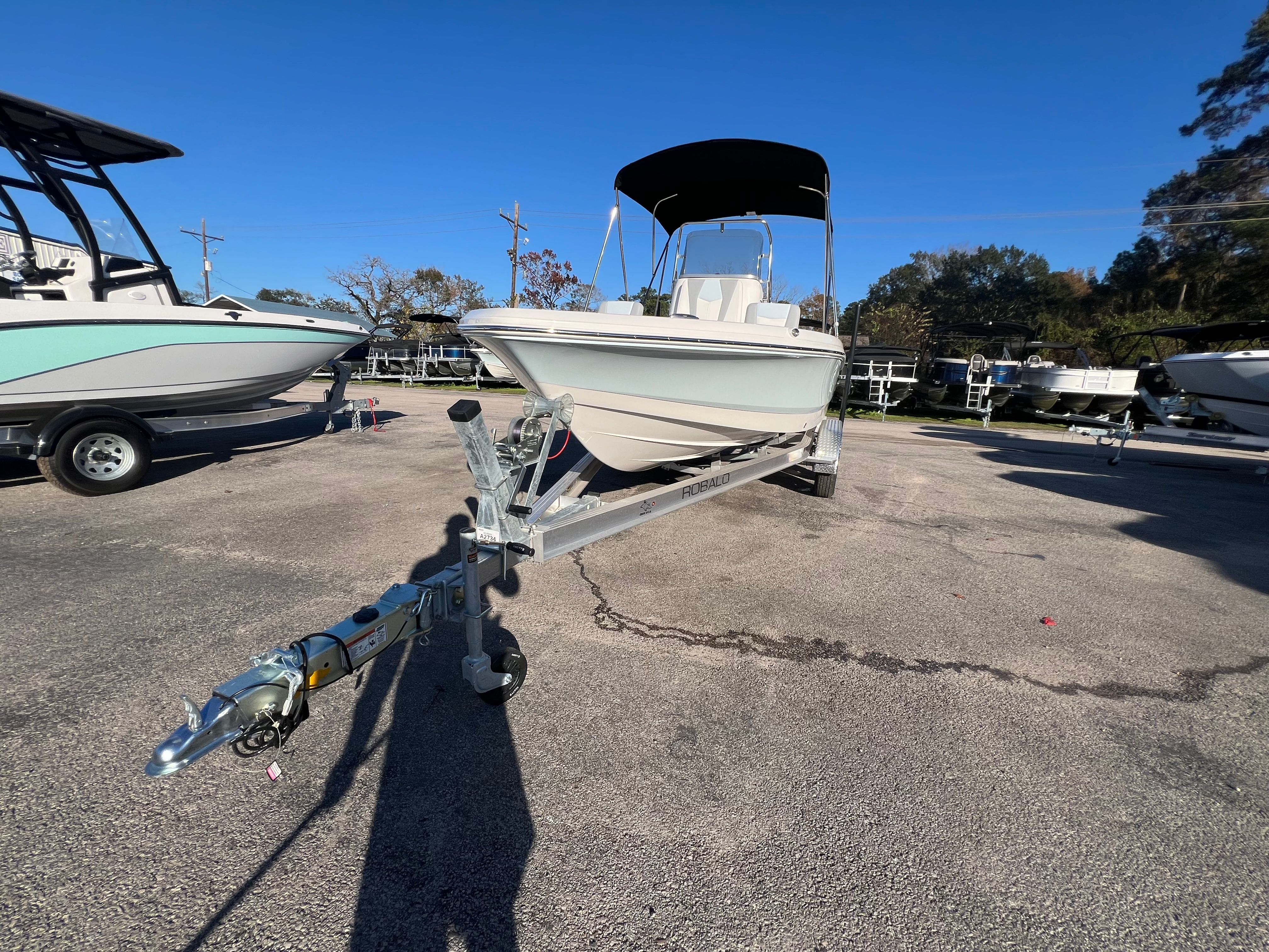 2025 Robalo 206 Cayman DLX