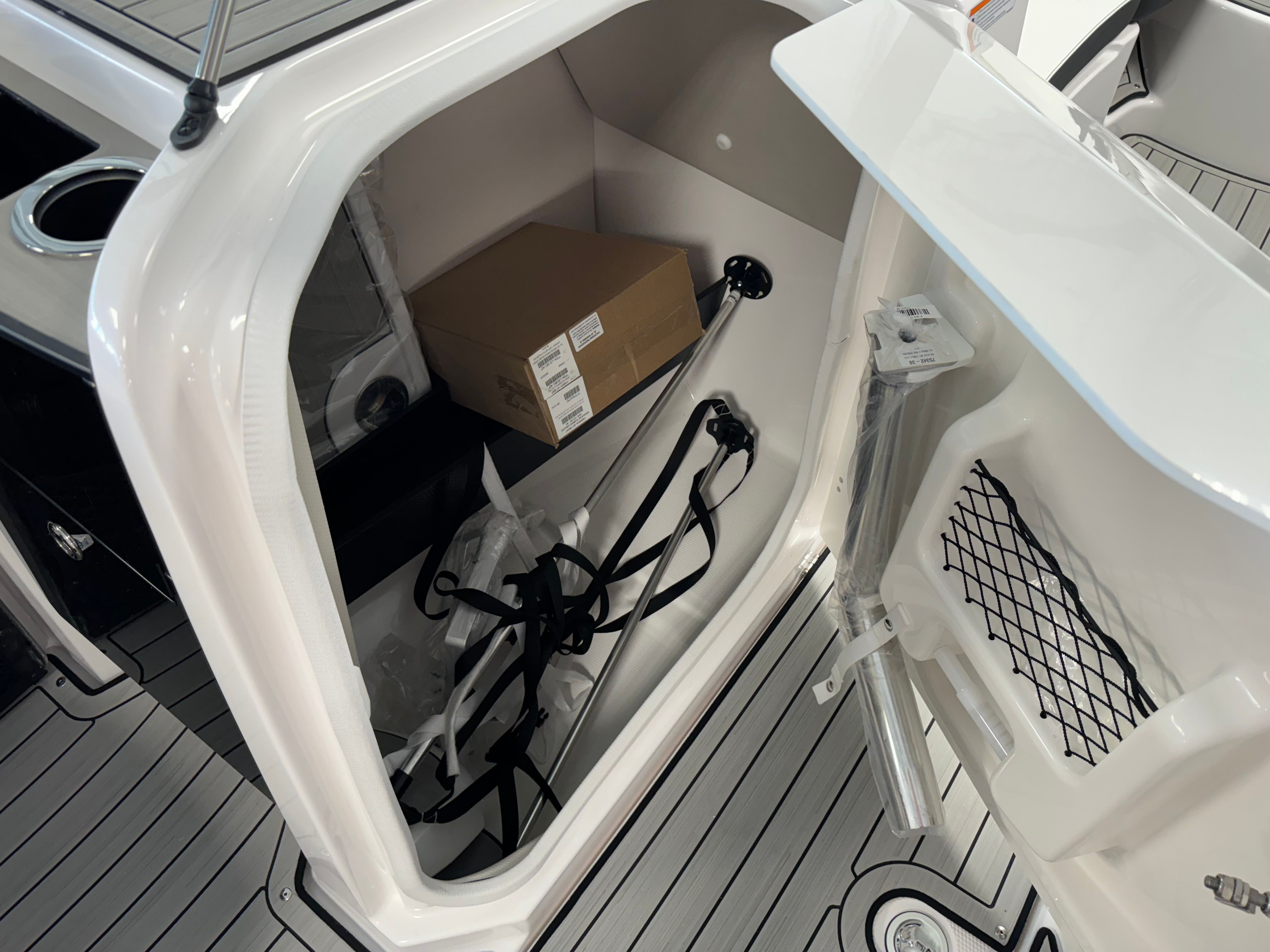 2025 Yamaha 252 SE — photo 33 view