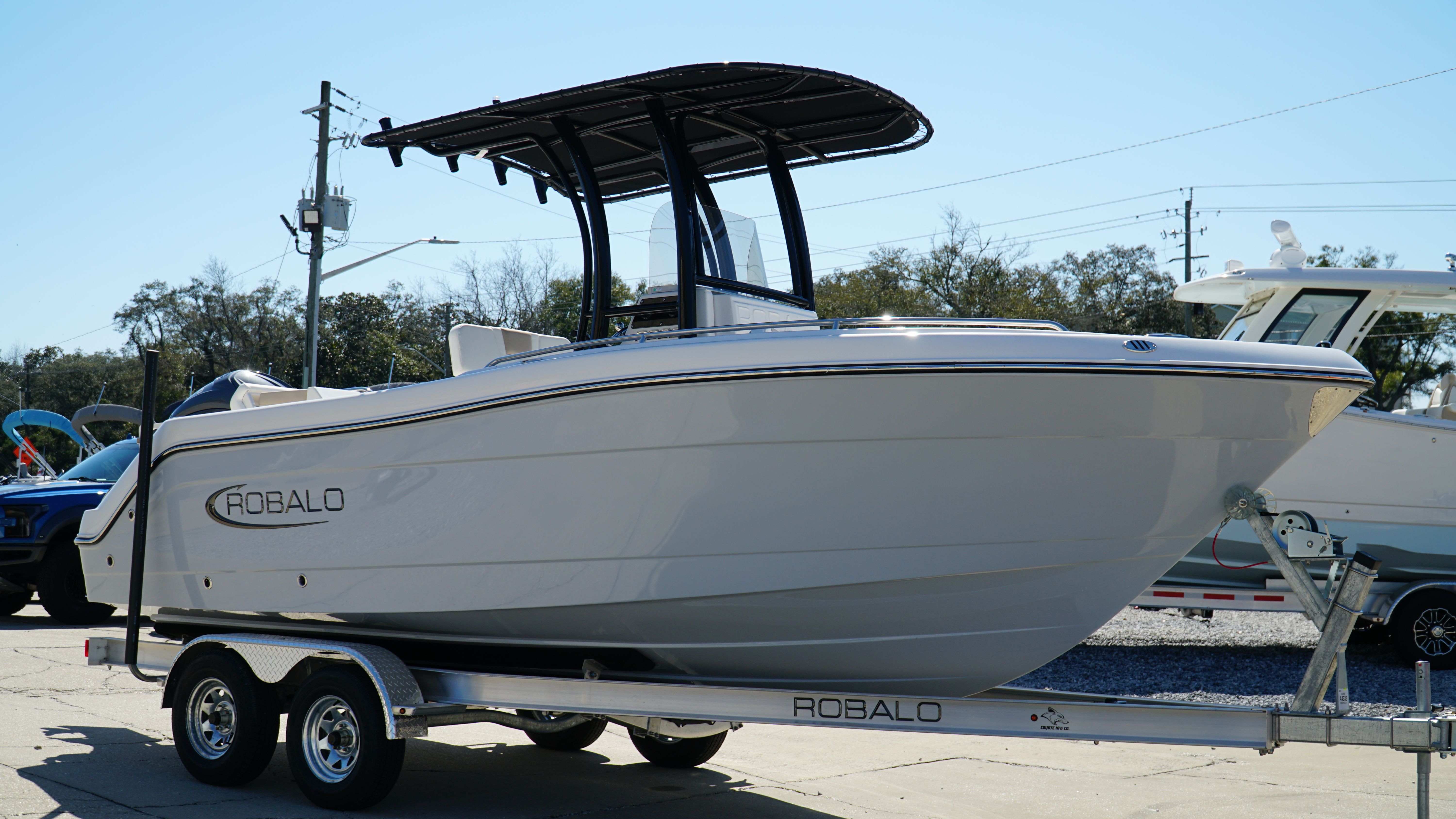 2025 Robalo 222 CC - Photo 17