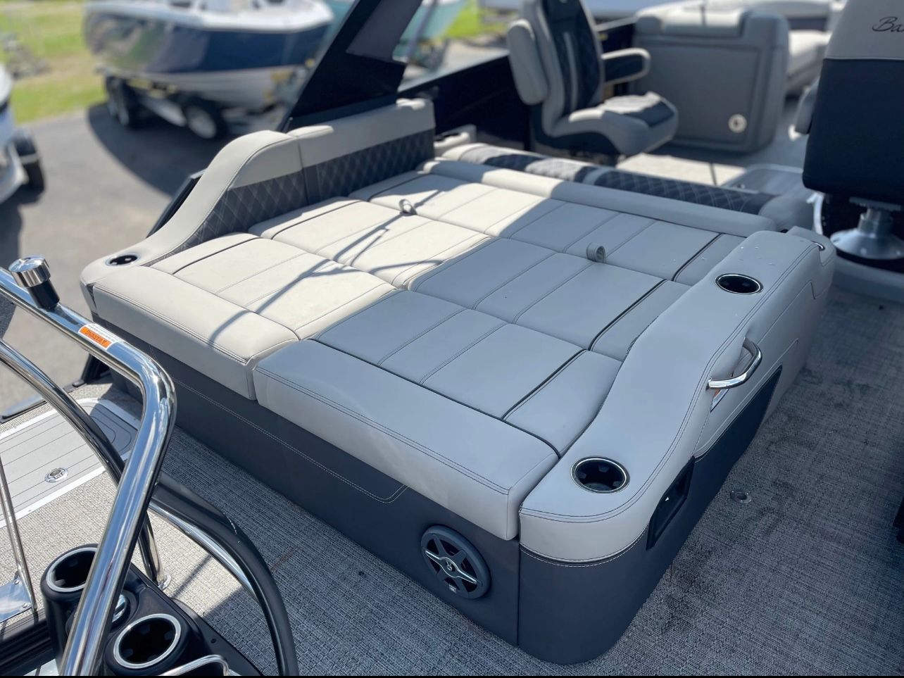 2025 Barletta Lusso L25UCA - Photo 7