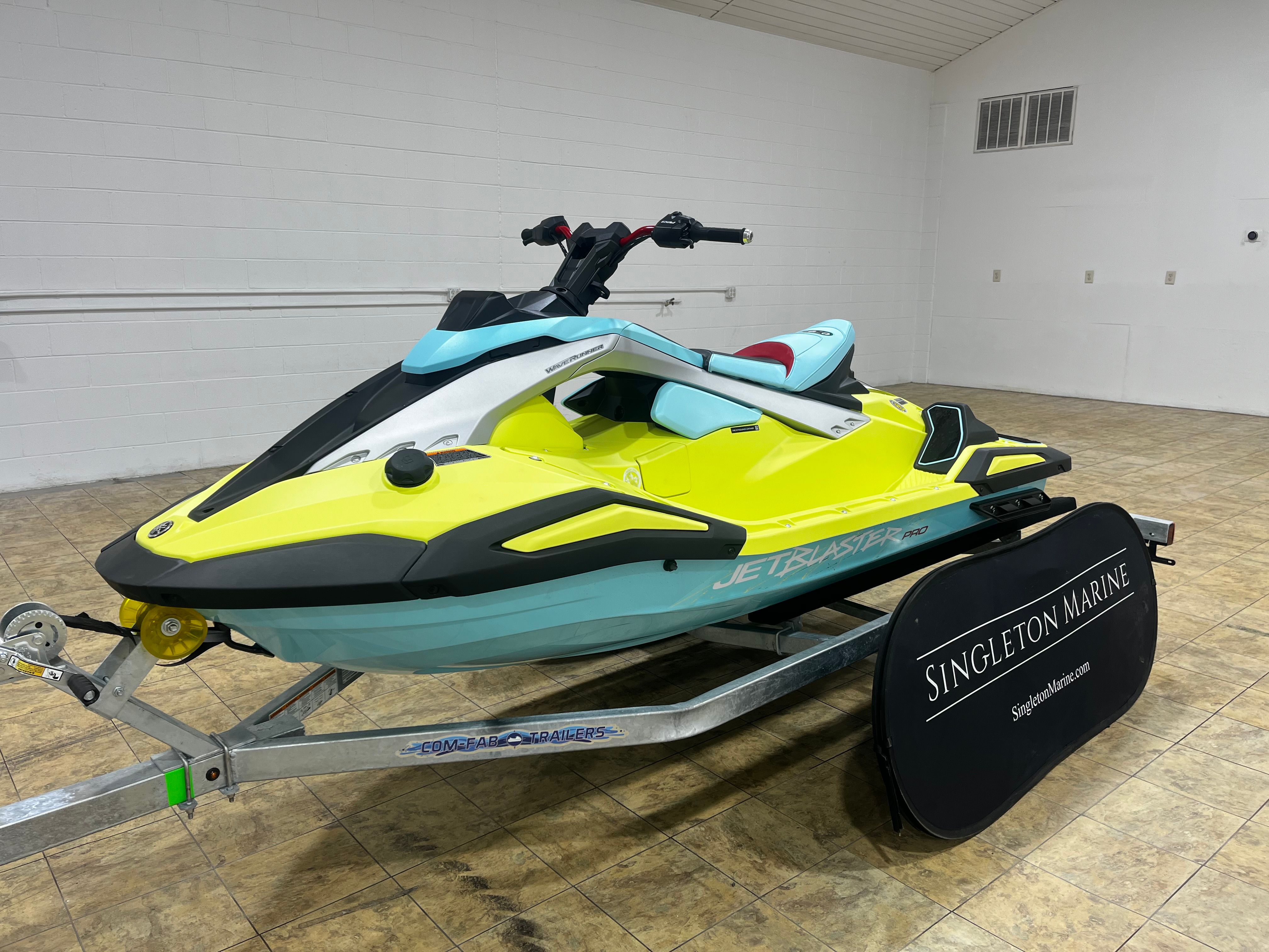 2025 Yamaha Jet Blaster PRO 2UP — side profile view