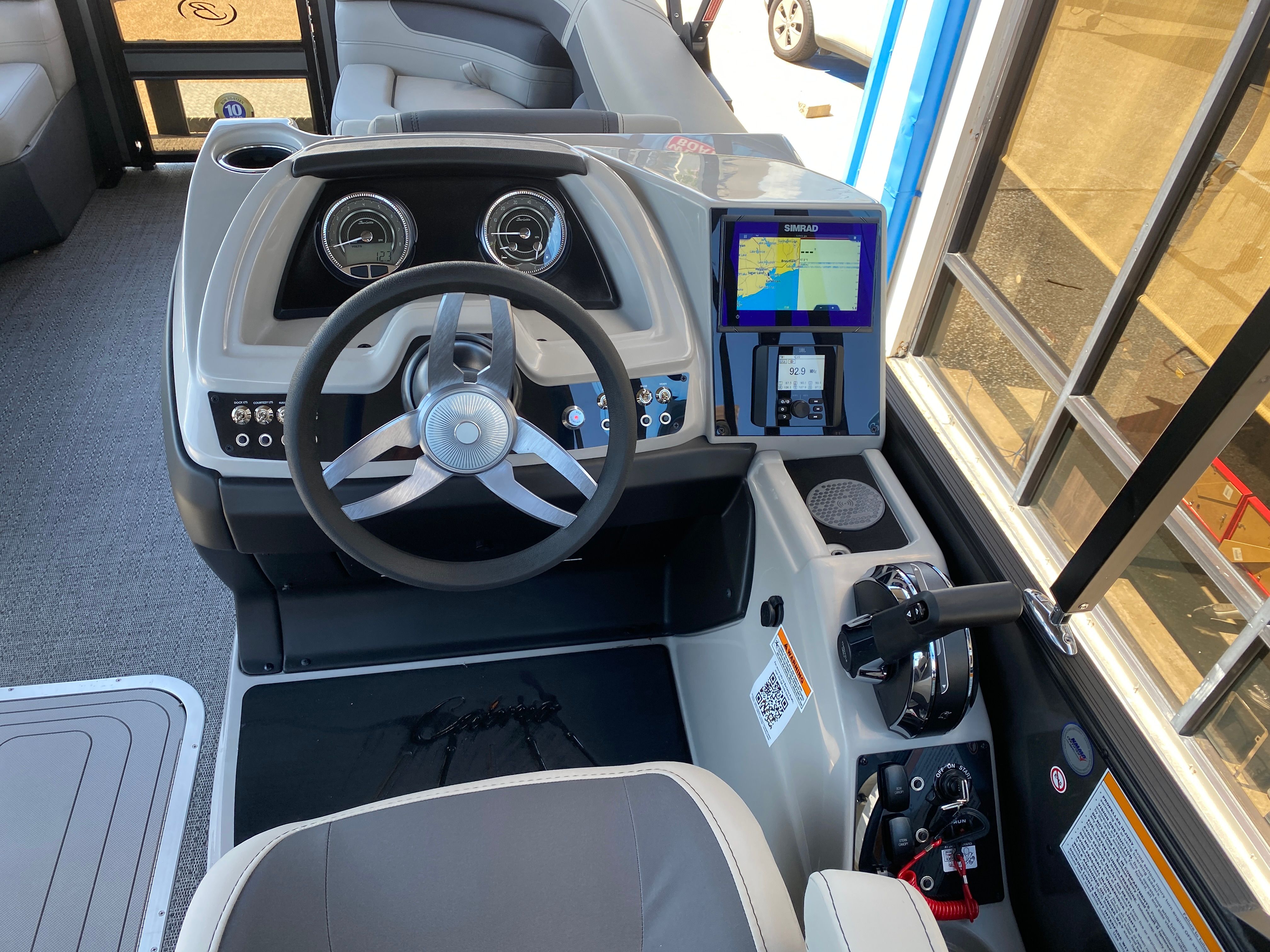2025 Barletta Cabrio C22QC — engine compartment view