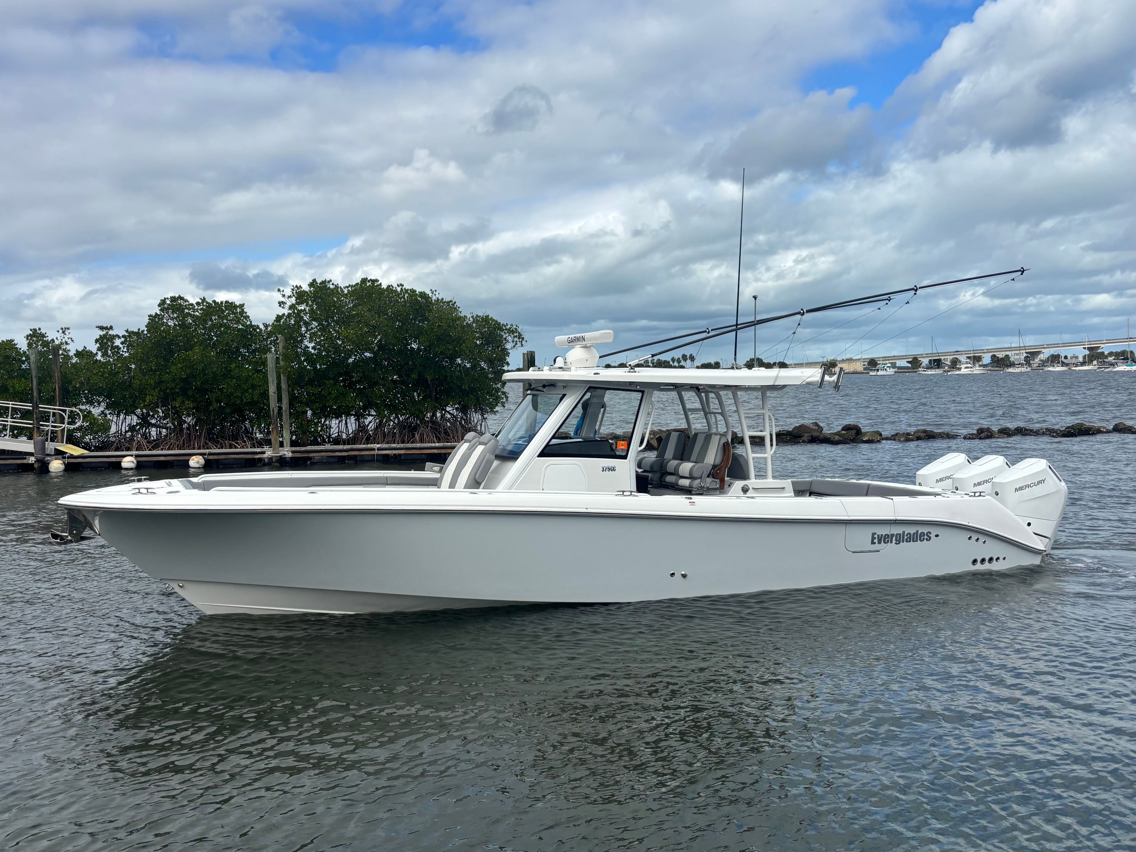 2026 Everglades 375 CC - Photo 28