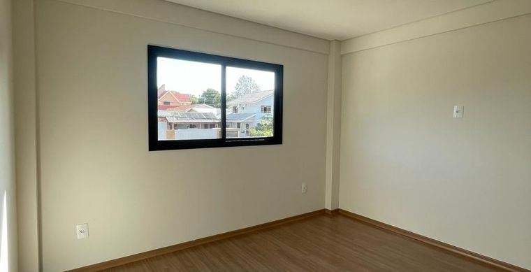 Apartamento em Toledo-PR no bairro JD Pancera - Rua Guaira- Residencial Solar dos Arcos, 1590, Ap 41 (Frente lado Esquerdo)