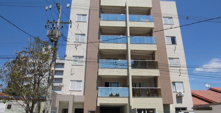 Apartamento em Toledo-PR no bairro Vila Industrial  - Borges de Medeiros, 2039, 3º Pavimento/ Ap 22 (fundos)