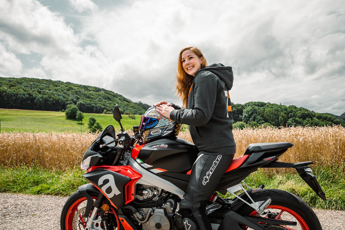 Lange Touren mit viel Spass garantiert – das findet auch Jessica nach dem mehrwöchigen Test Lange Touren mit viel Spass garantiert – das findet auch Jessica nach dem mehrwöchigen Test