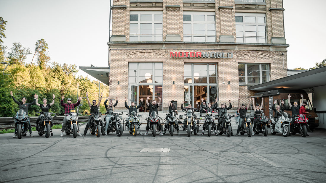 The Riders - Family (Foto von: Sam Eggenschwiler) The Riders - Family (Foto von: Sam Eggenschwiler)