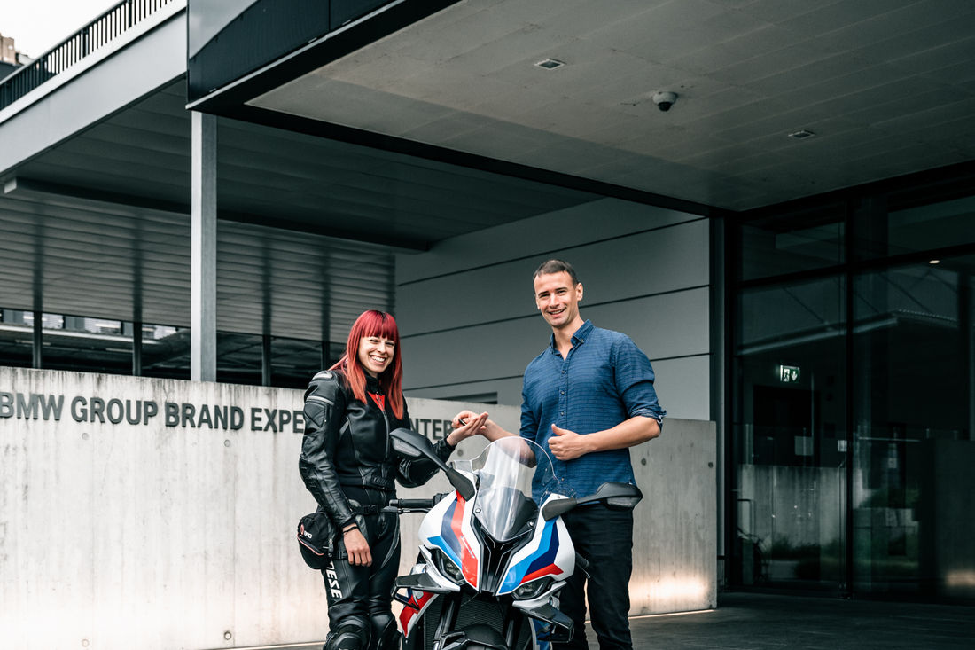 Überraschung gelungen - das Lächeln spricht Bände!