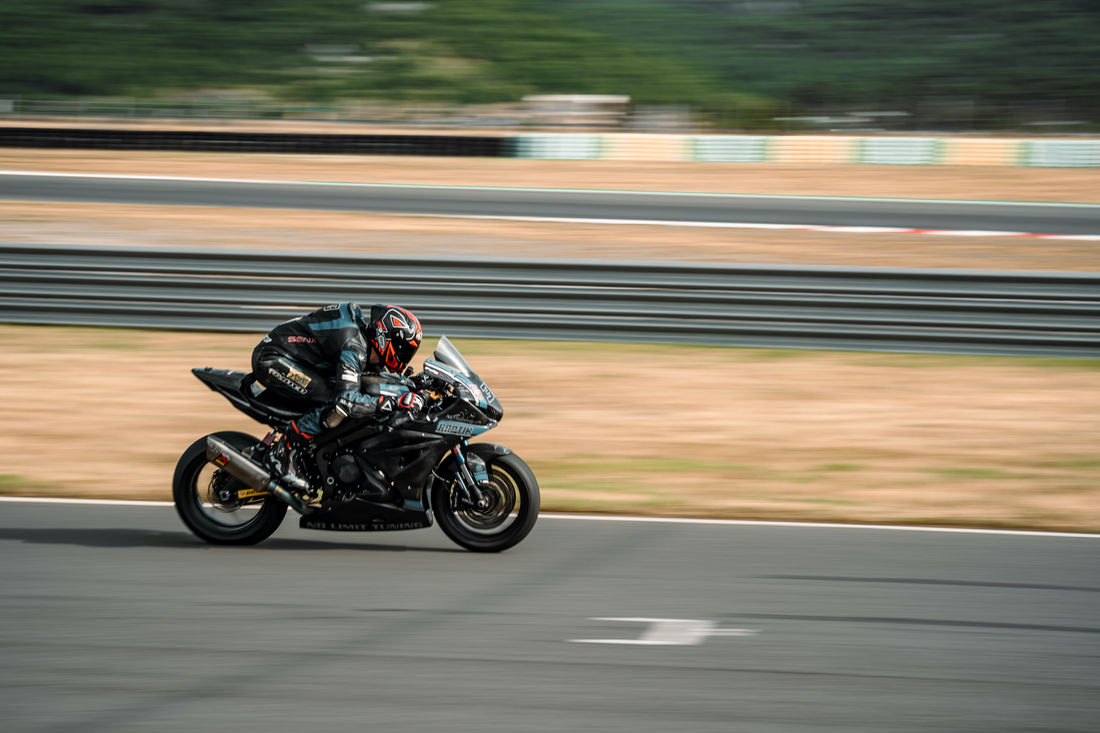 Raptik auf der Zielgeraden in Rijeka, welche 800m lang ist. (Foto by: Manuel Schneuwly)