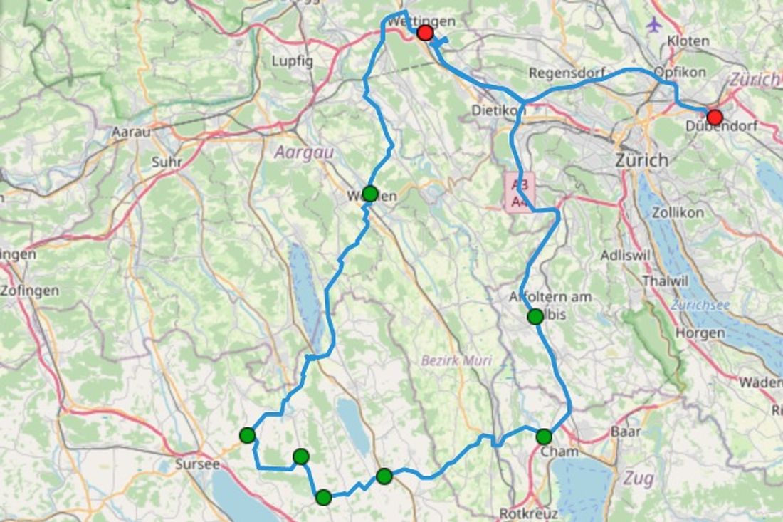 Die Route des Tages war nichts Wildes: Dübendorf-Wettingen-Affoltern a.A.-Hochdorf-Beromünster-Gunzwil-Wohlen-Wettingen. 144 km – und dennoch zitterten uns die Knie. Die Route des Tages war nichts Wildes: Dübendorf-Wettingen-Affoltern a.A.-Hochdorf-Beromünster-Gunzwil-Wohlen-Wettingen. 144 km – und dennoch zitterten uns die Knie.