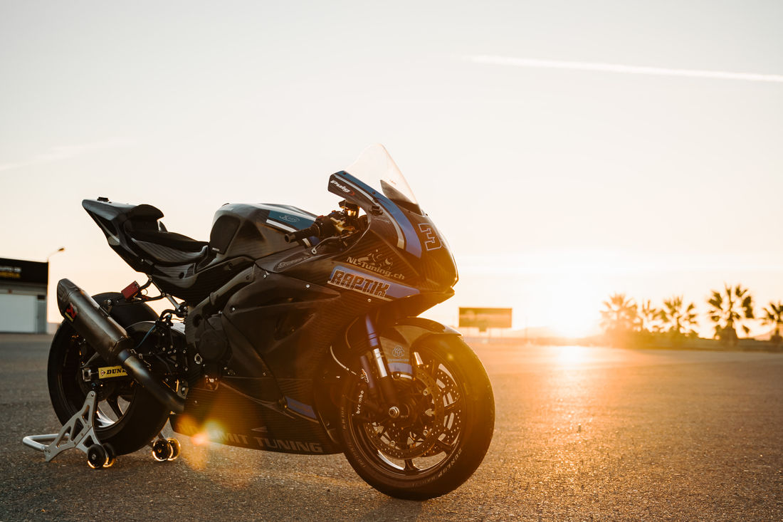 Ein Traum von vielen - Motorradfahren im Winter - Spanien macht's möglich. (Foto: Patrick Köhli) Ein Traum von vielen - Motorradfahren im Winter - Spanien macht's möglich. (Foto: Patrick Köhli)